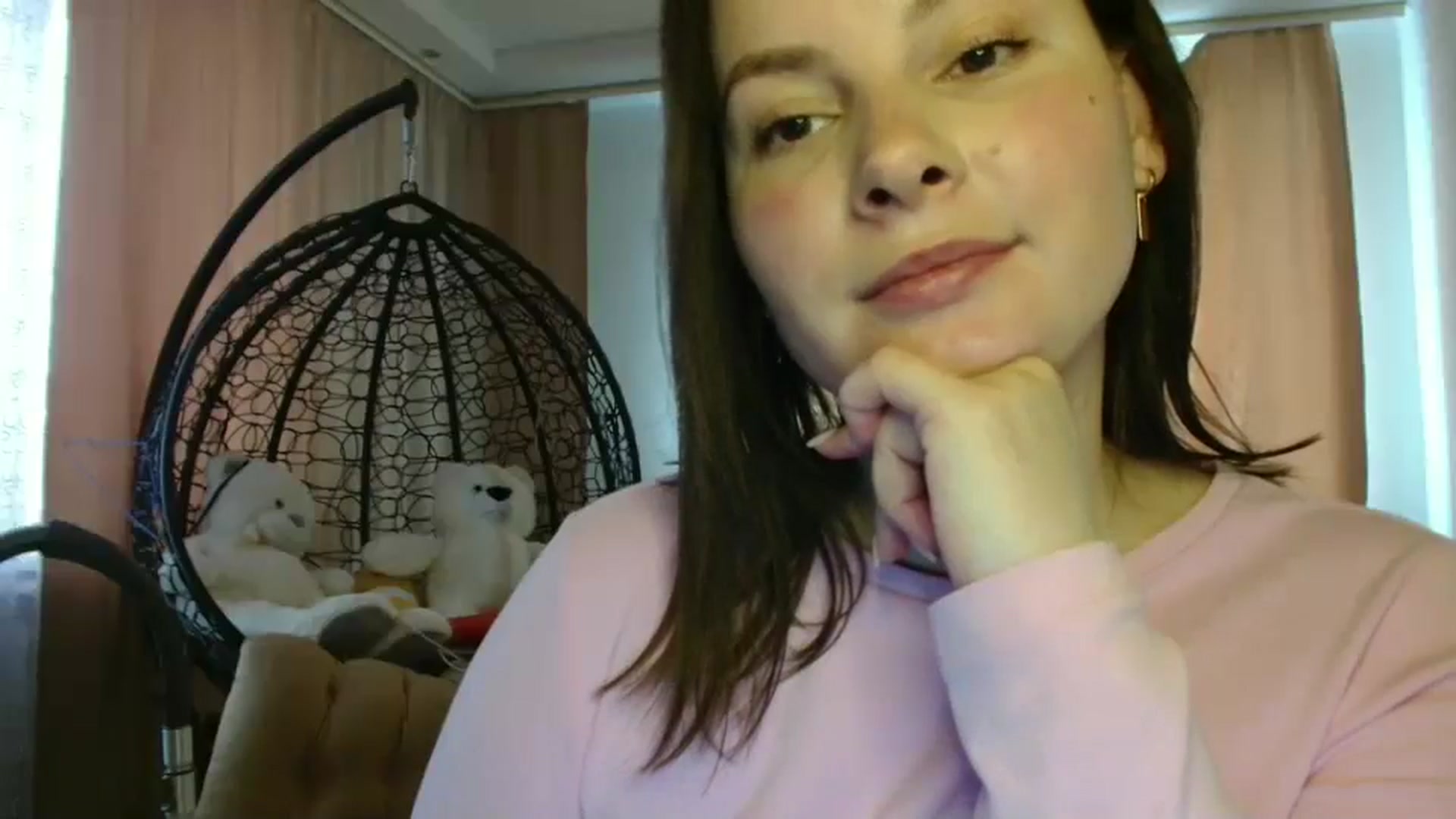 Gallery image thumbnail from MisssLove_is's myfreecams stream on, 05/26/2025, 15:09 image 6 of 20
