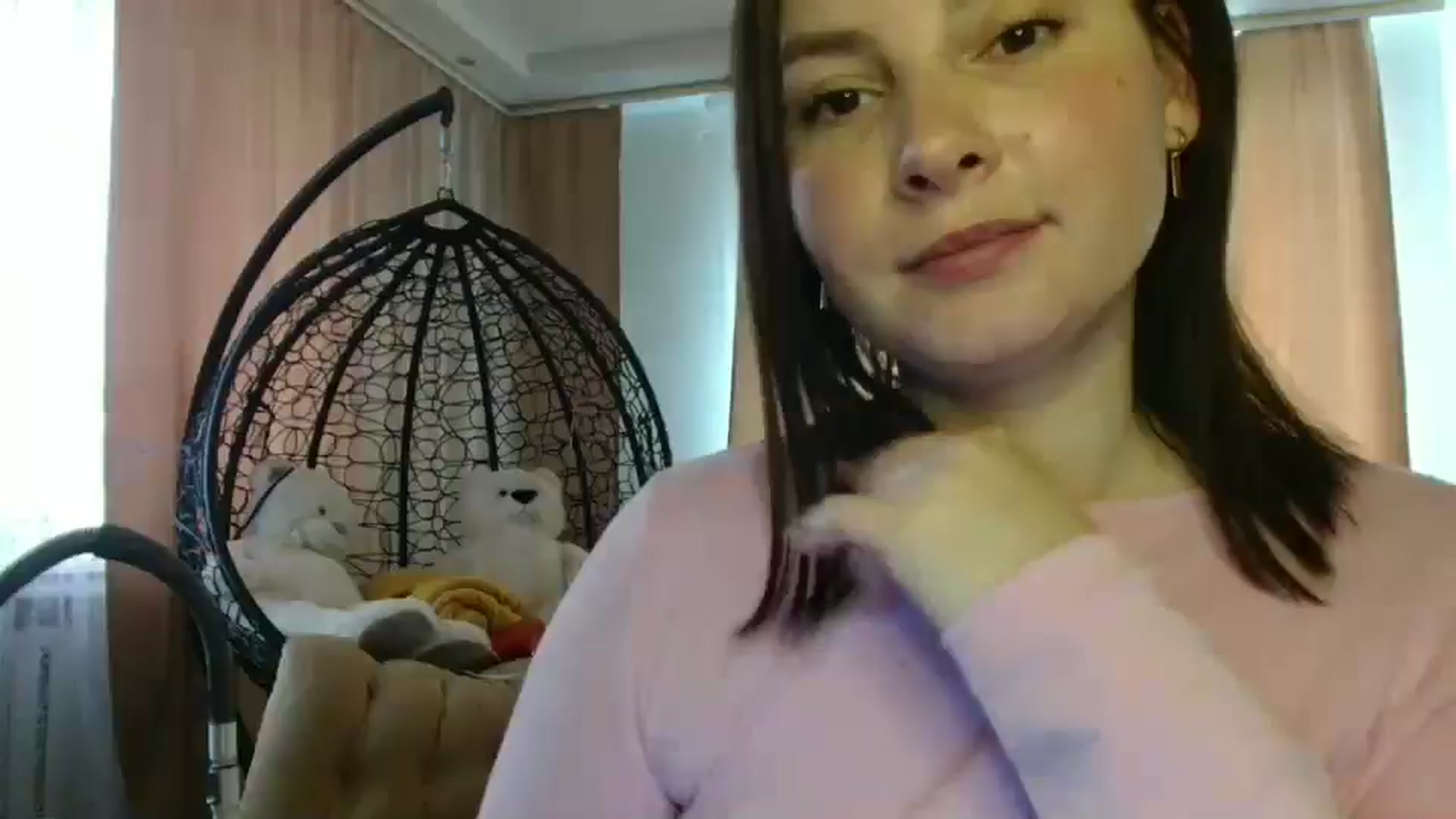 Gallery image thumbnail from MisssLove_is's myfreecams stream on, 05/27/2025, 12:23 image 1 of 20