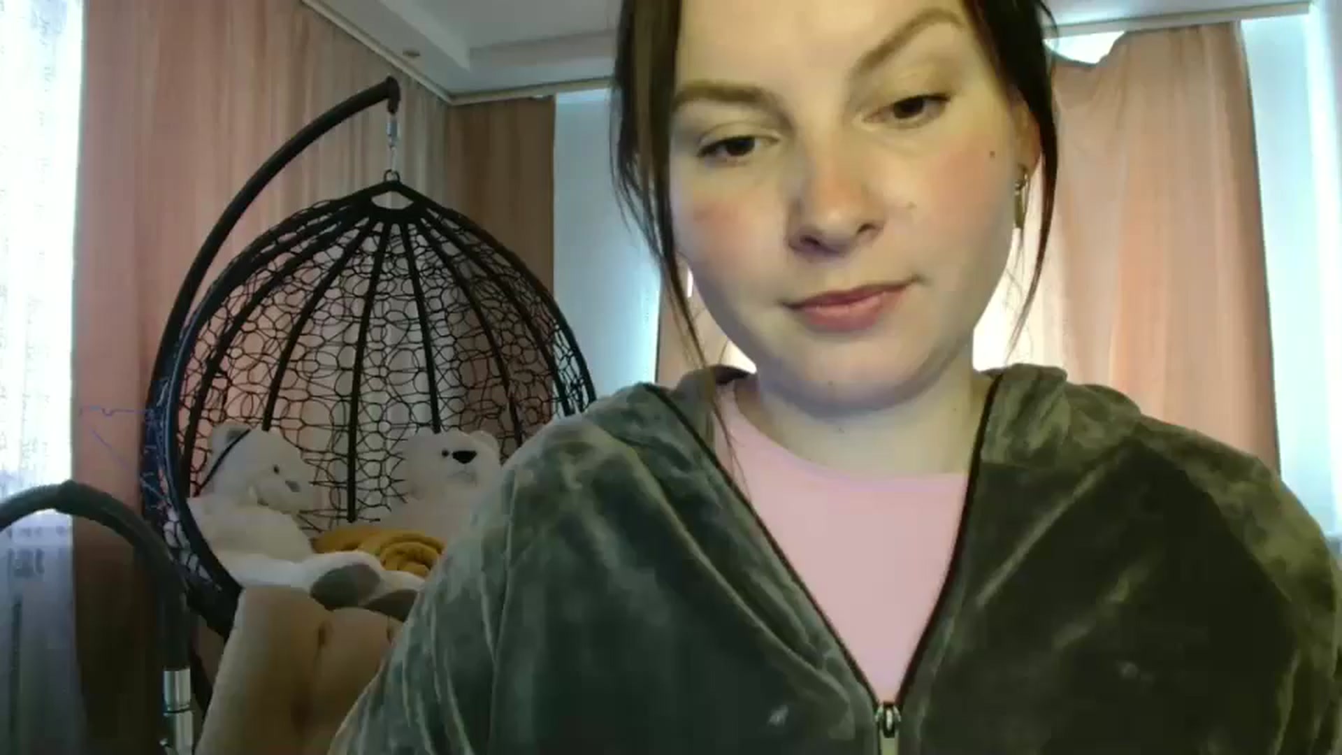 Gallery image thumbnail from MisssLove_is's myfreecams stream on, 05/27/2025, 15:10 image 1 of 20