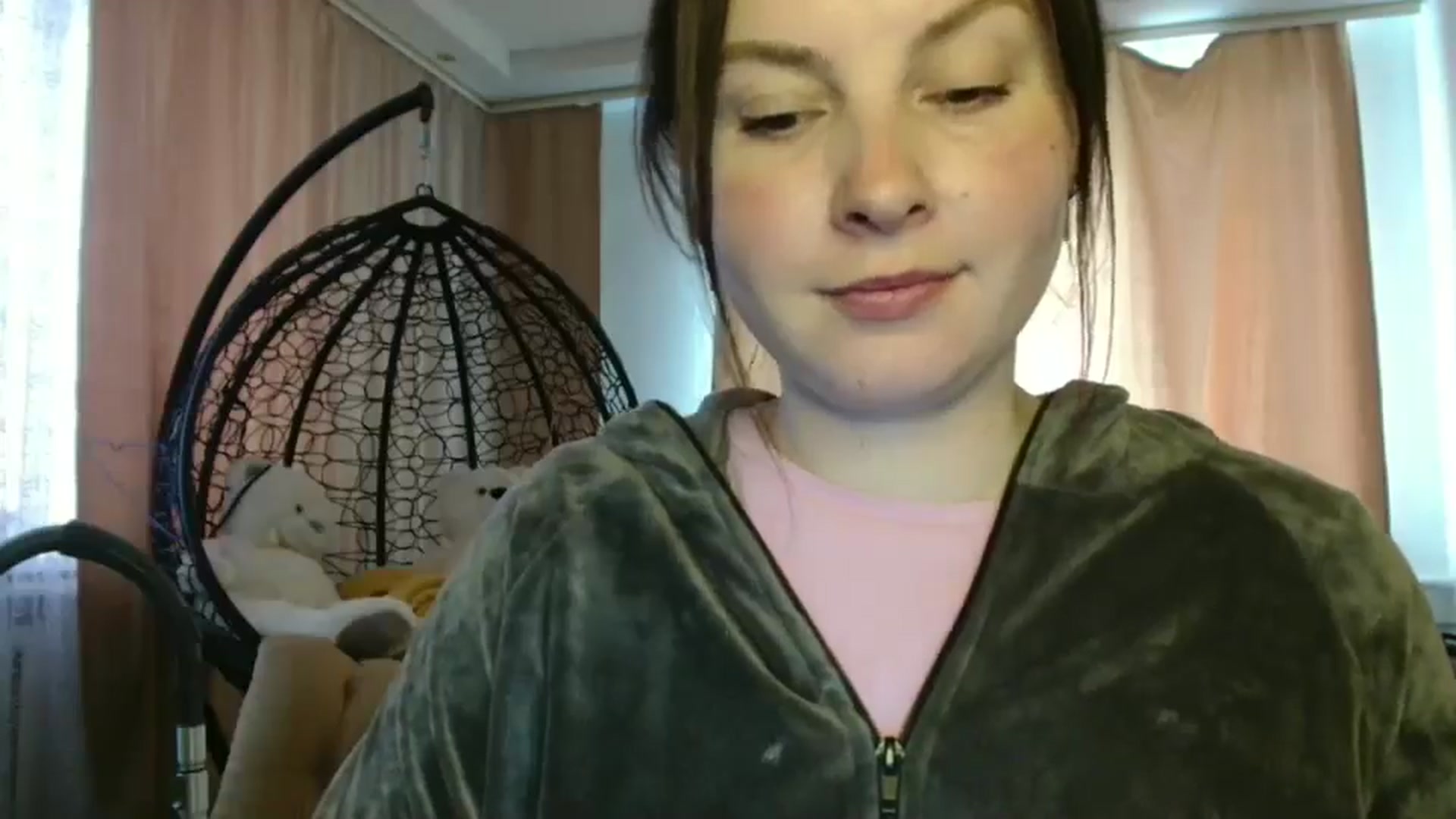 Gallery image thumbnail from MisssLove_is's myfreecams stream on, 05/27/2025, 15:10 image 3 of 20