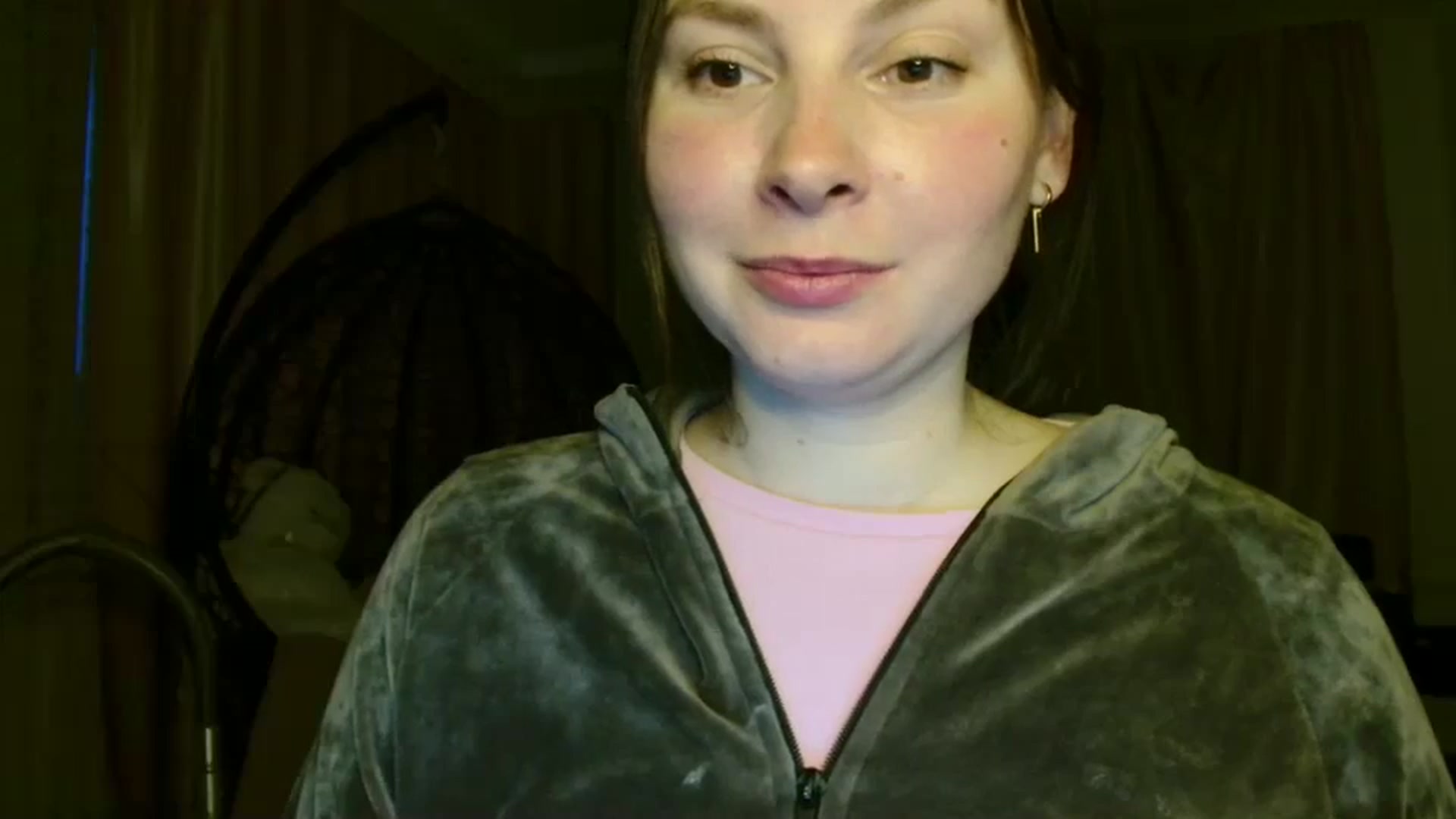 Gallery image thumbnail from MisssLove_is's myfreecams stream on, 05/27/2025, 18:54 image 16 of 20
