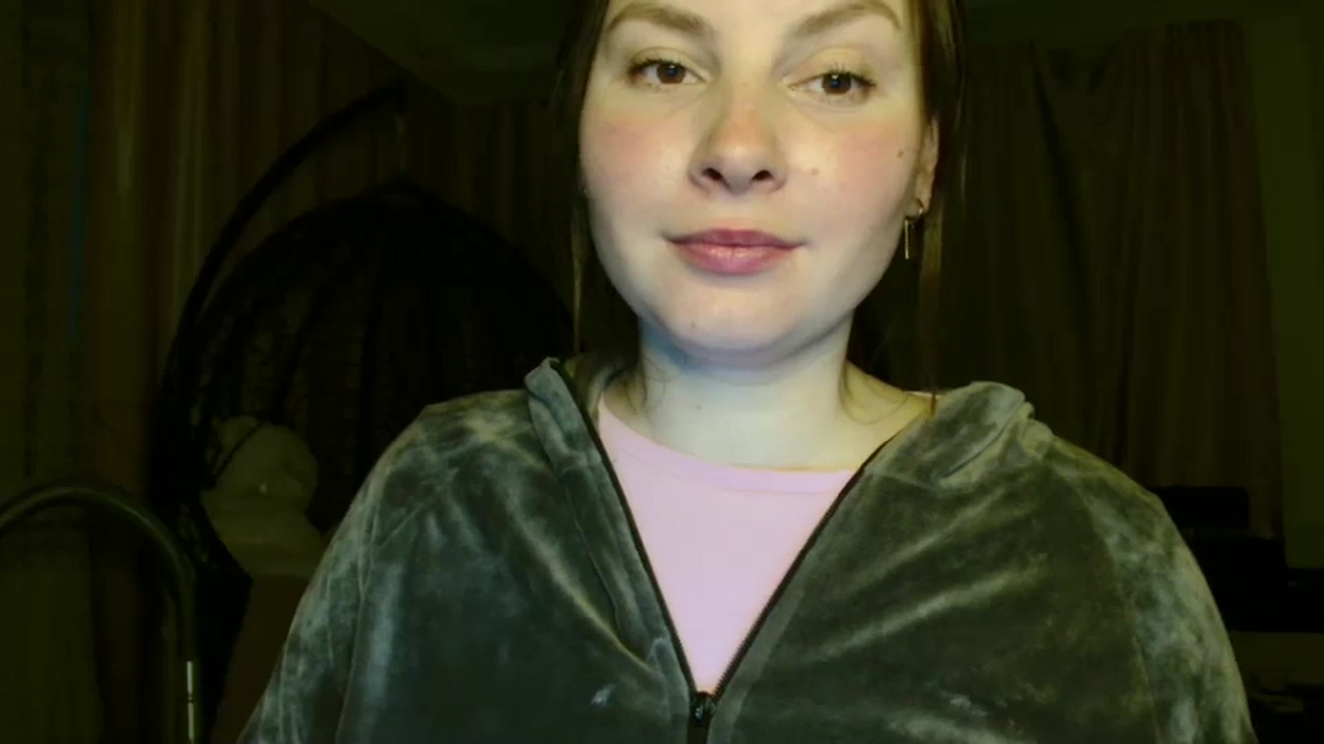 Gallery image thumbnail from MisssLove_is's myfreecams stream on, 05/27/2025, 18:54 image 20 of 20