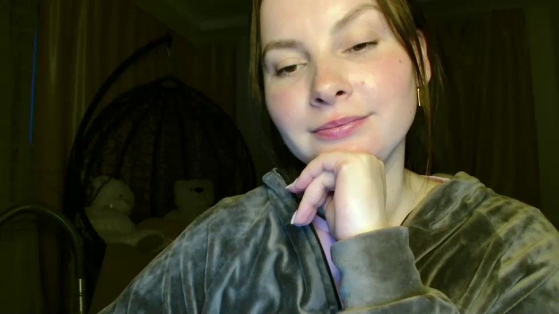 Gallery image thumbnail from MisssLove_is's myfreecams stream on, 05/27/2025, 18:54 image 18 of 20