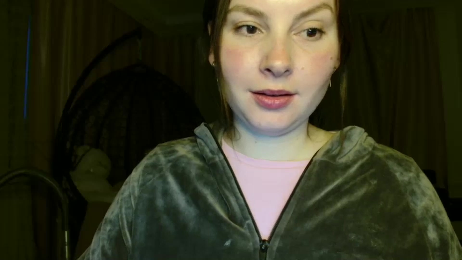 Gallery image thumbnail from MisssLove_is's myfreecams stream on, 05/27/2025, 18:54 image 17 of 20