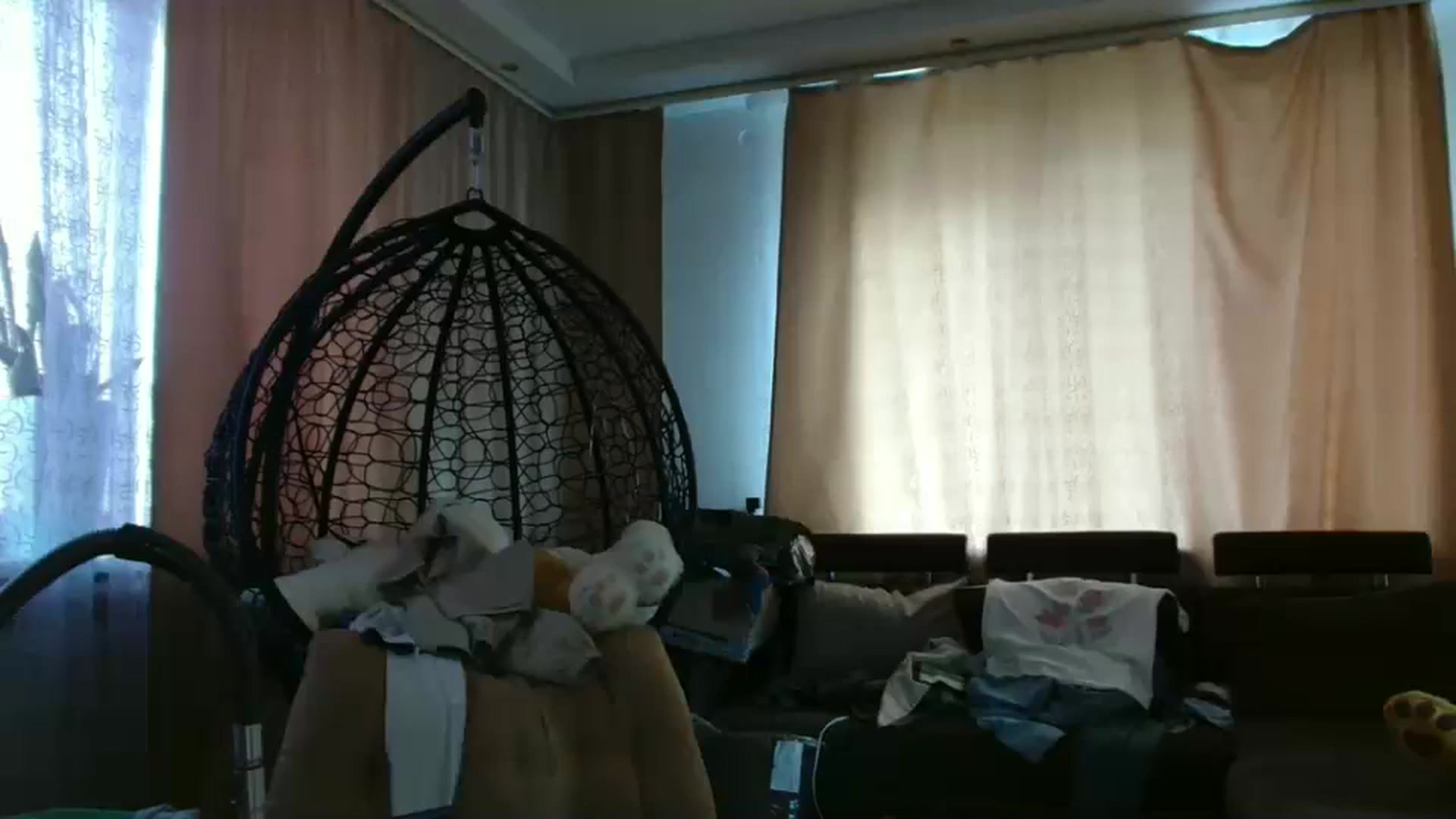 Gallery image thumbnail from MisssLove_is's myfreecams stream on, 06/02/2025, 16:14 image 9 of 20