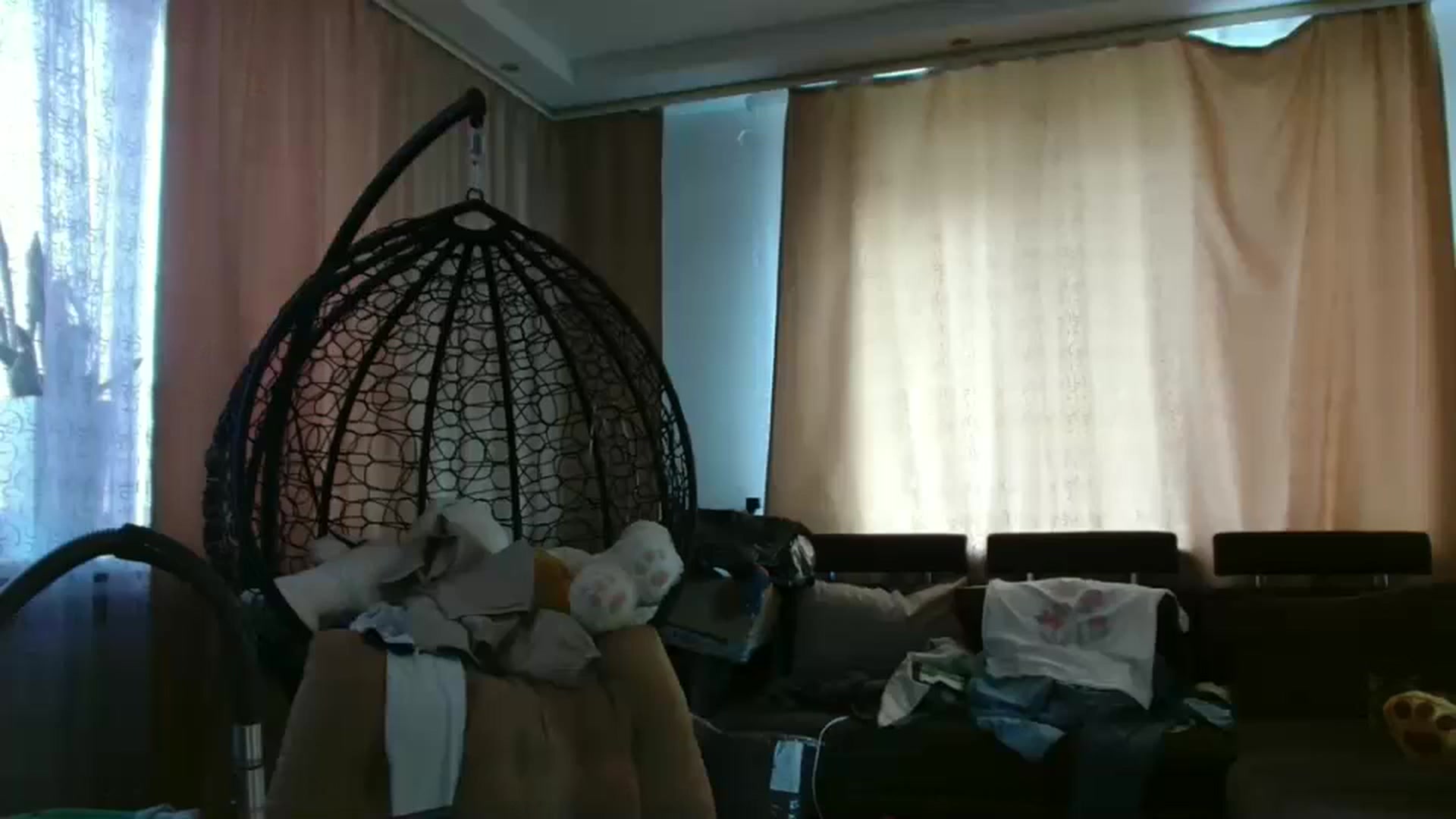 Gallery image thumbnail from MisssLove_is's myfreecams stream on, 06/02/2025, 16:14 image 5 of 20