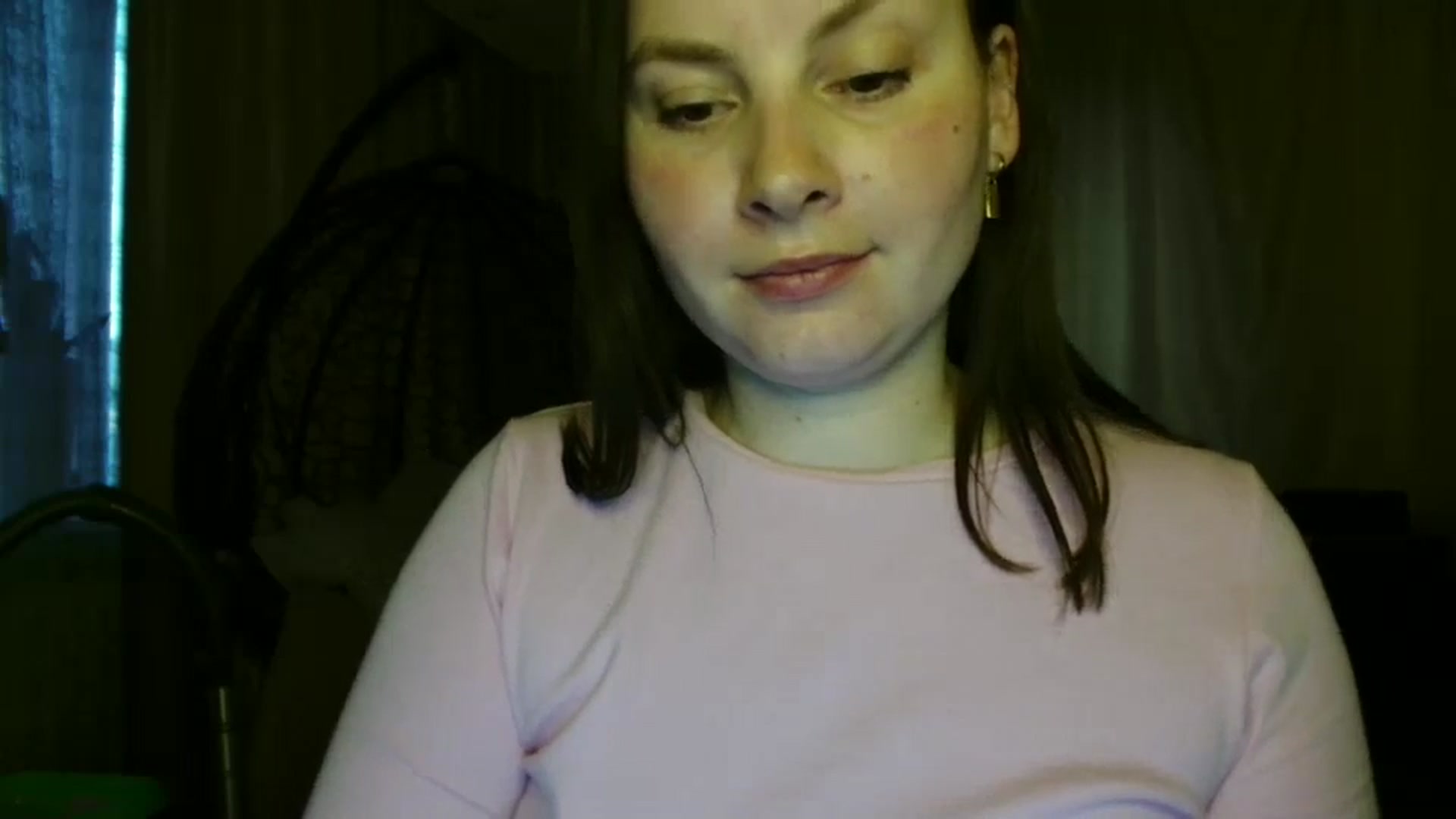 Gallery image thumbnail from MisssLove_is's myfreecams stream on, 06/03/2025, 18:17 image 14 of 20