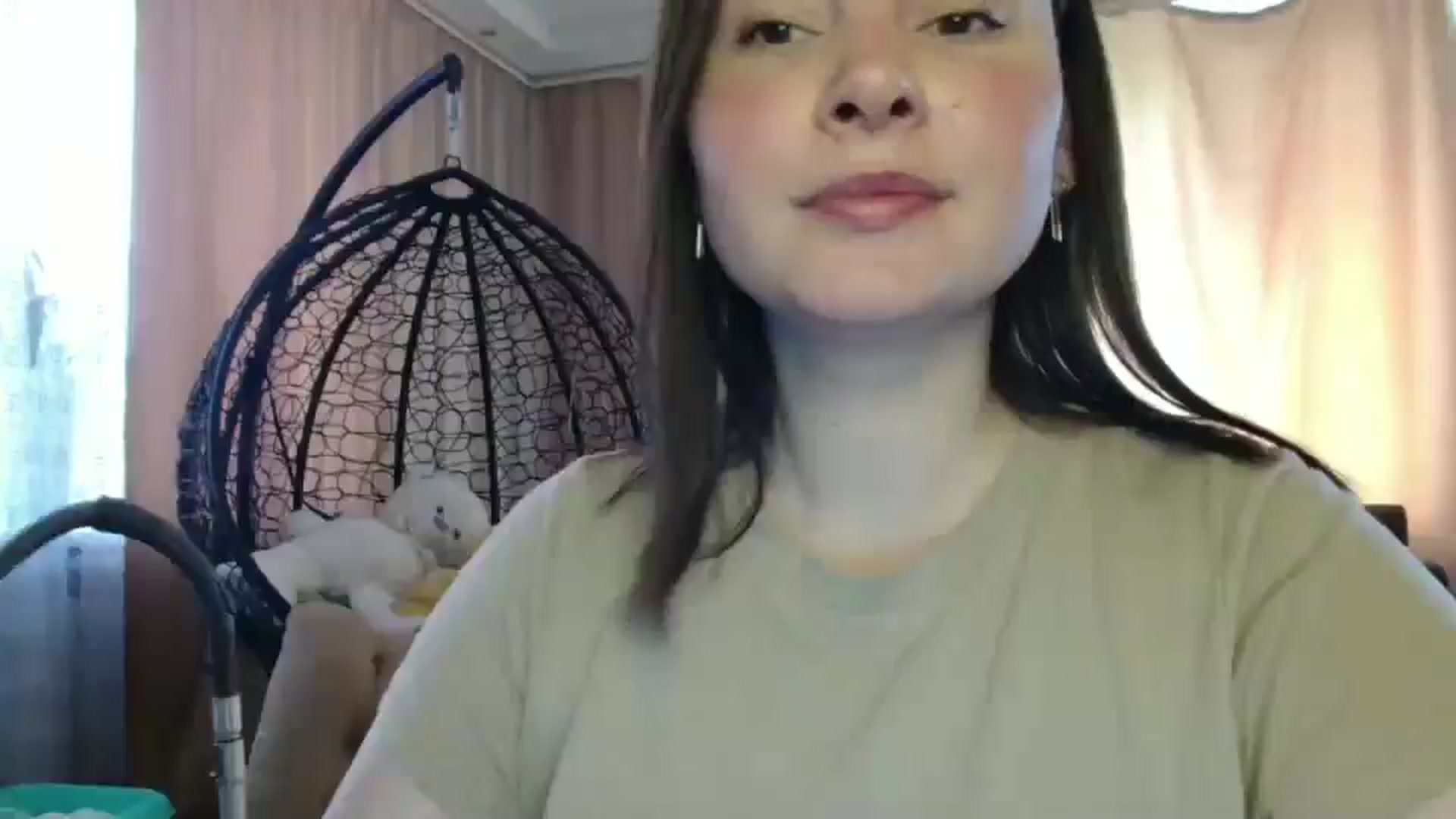 Gallery image thumbnail from MisssLove_is's myfreecams stream on, 06/05/2025, 09:48 image 3 of 20