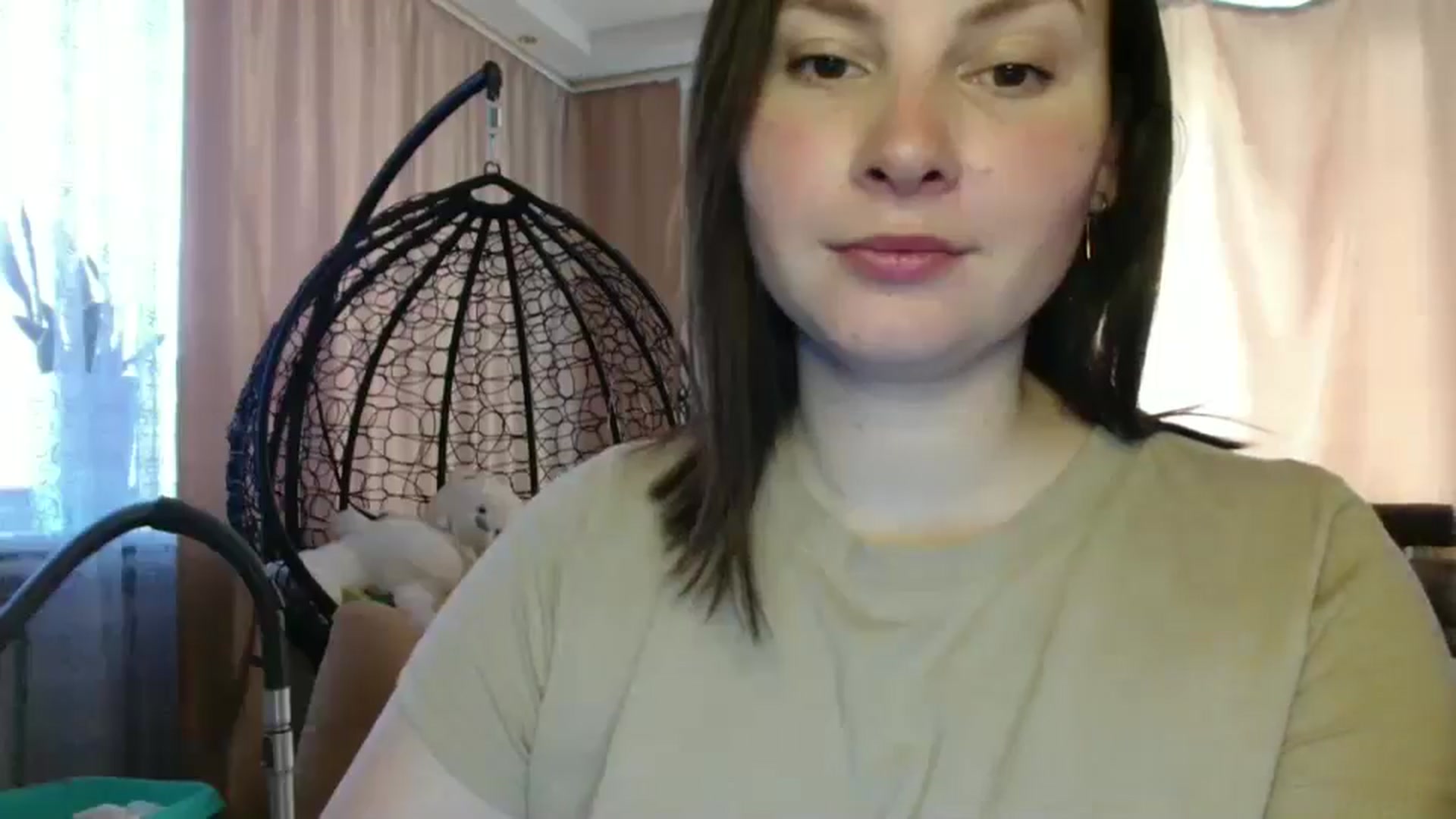 Gallery image thumbnail from MisssLove_is's myfreecams stream on, 06/05/2025, 13:48 image 7 of 20