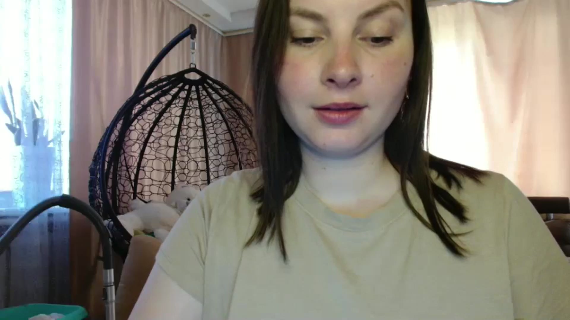 Gallery image thumbnail from MisssLove_is's myfreecams stream on, 06/05/2025, 13:48 image 9 of 20