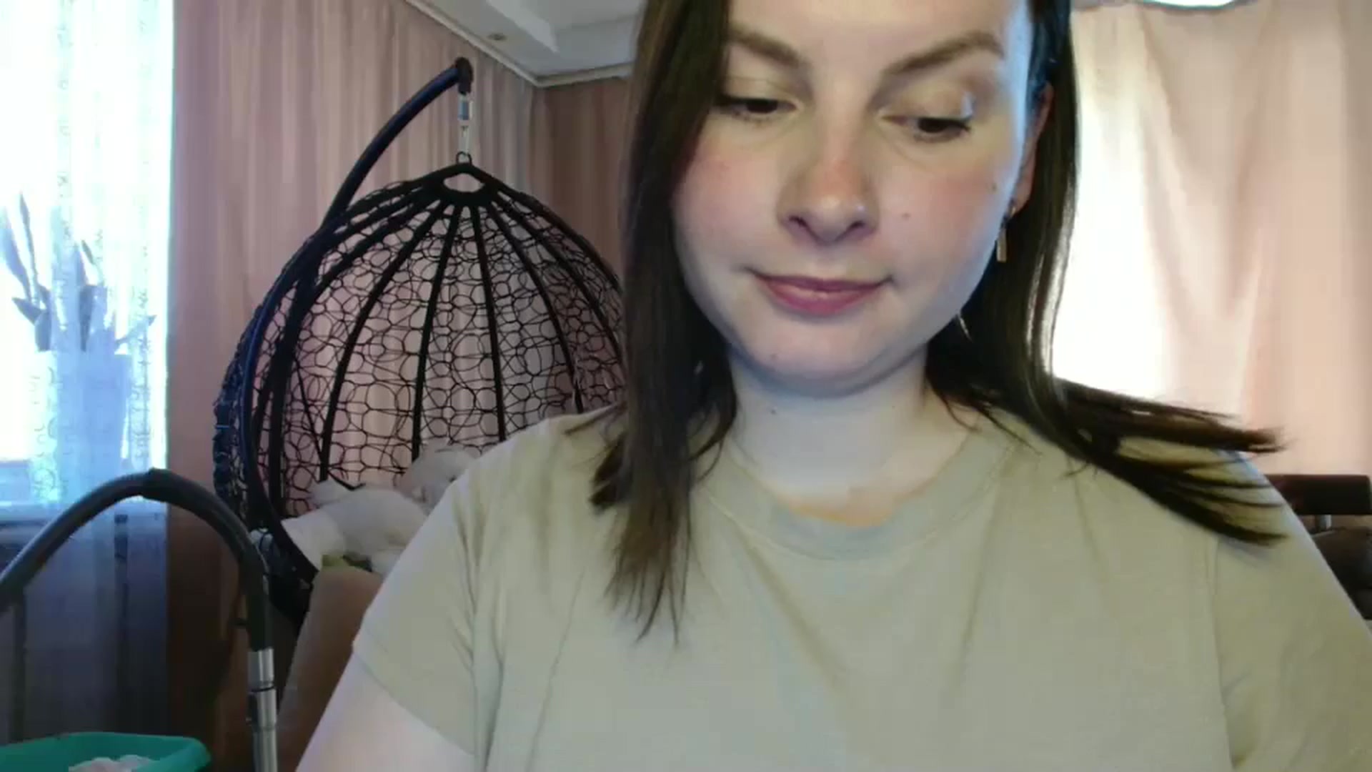 Gallery image thumbnail from MisssLove_is's myfreecams stream on, 06/05/2025, 14:31 image 8 of 20