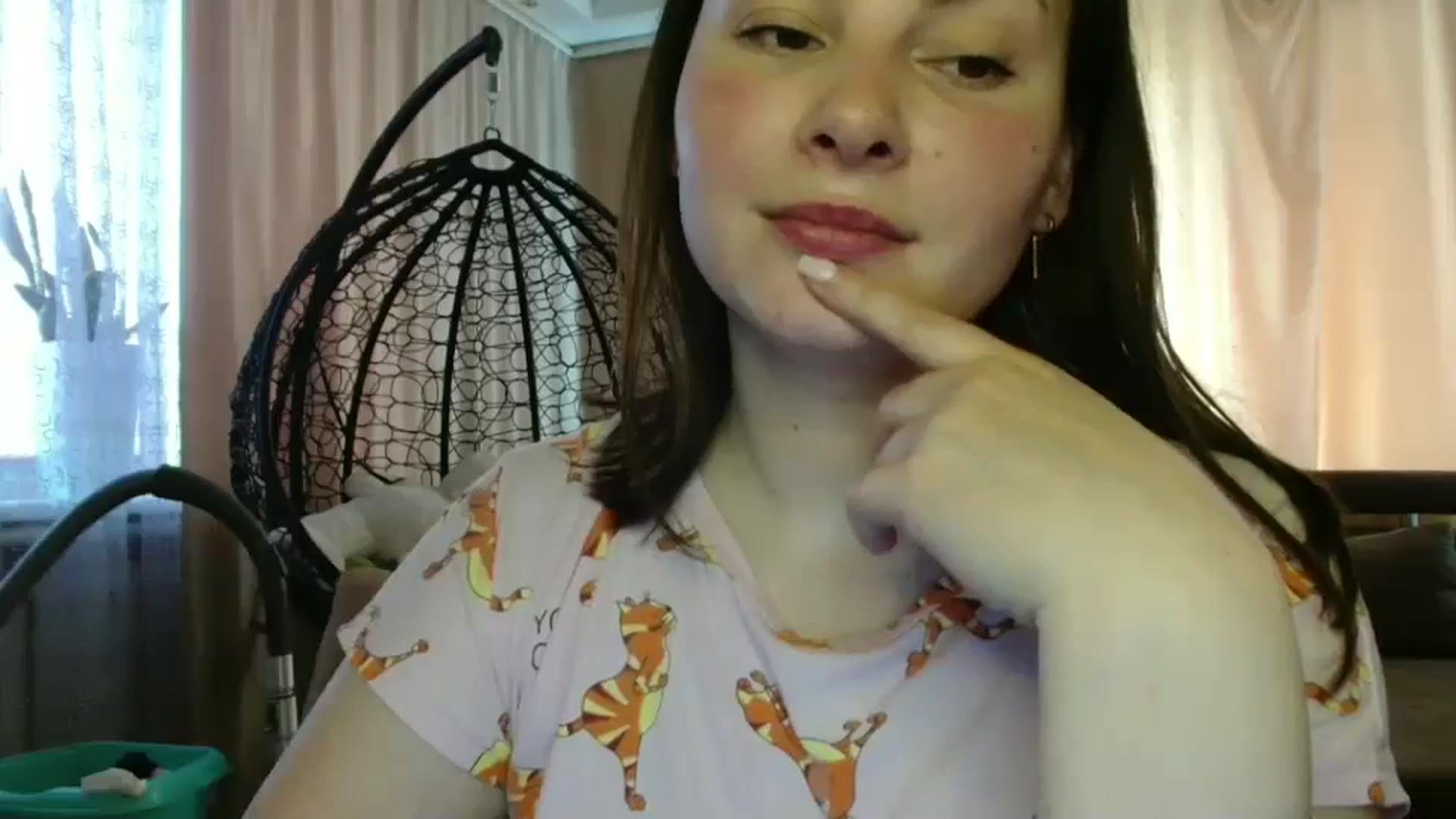 Gallery image thumbnail from MisssLove_is's myfreecams stream on, 06/06/2025, 13:19 image 3 of 20
