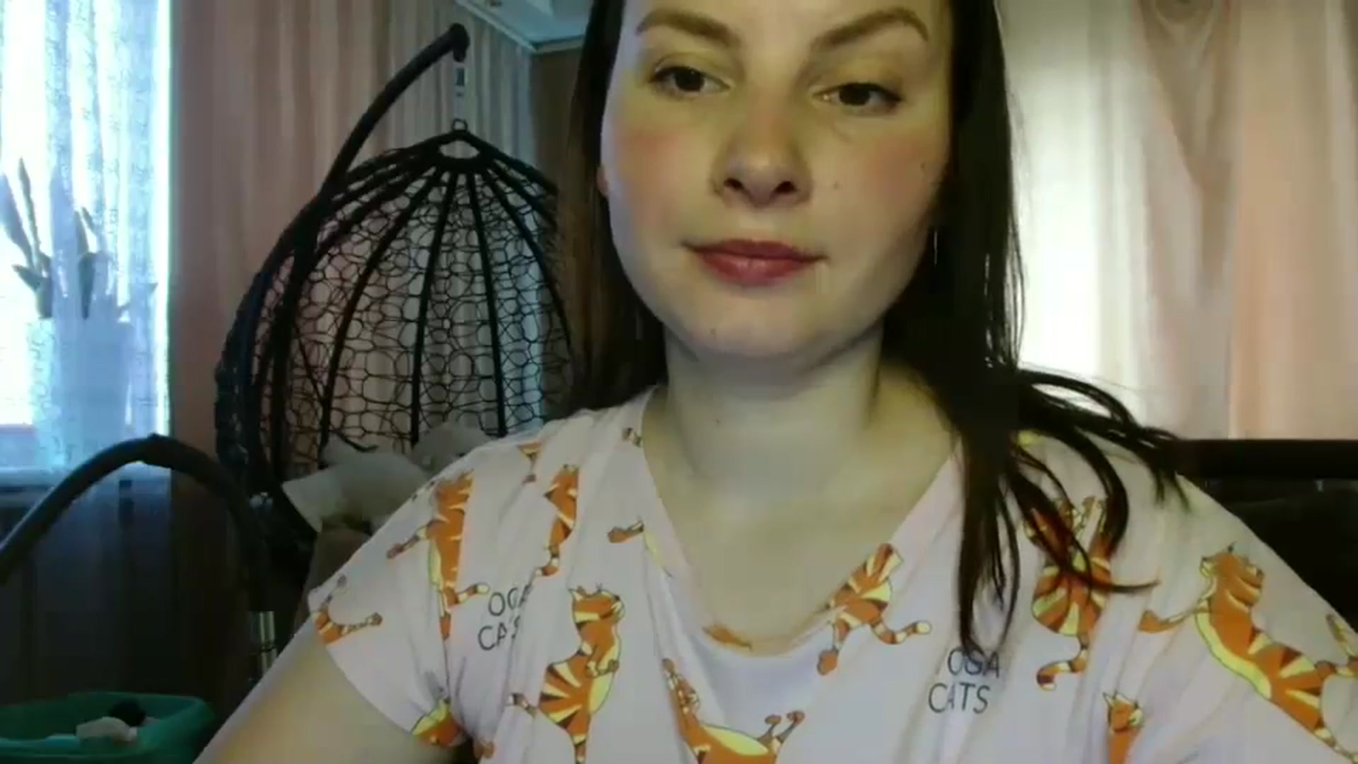 Gallery image thumbnail from MisssLove_is's myfreecams stream on, 06/06/2025, 13:19 image 12 of 20