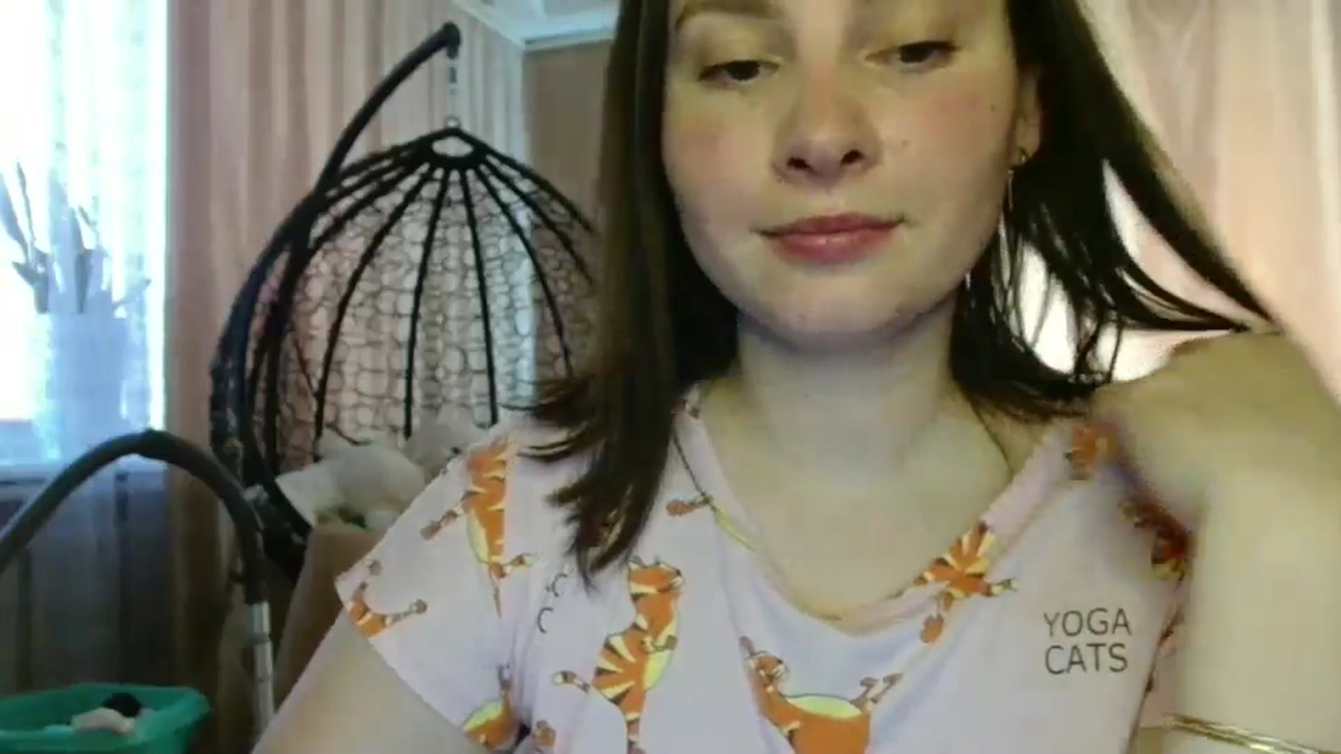 Gallery image thumbnail from MisssLove_is's myfreecams stream on, 06/06/2025, 13:19 image 16 of 20