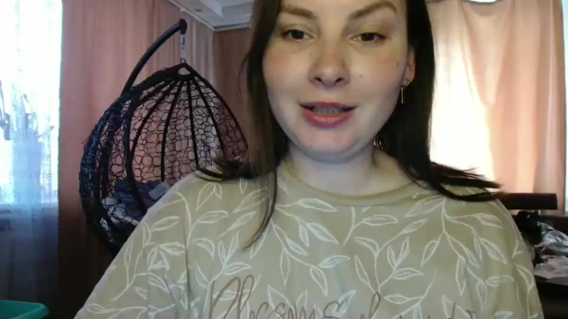Gallery image thumbnail from MisssLove_is's myfreecams stream on, 06/09/2025, 13:58 image 17 of 20