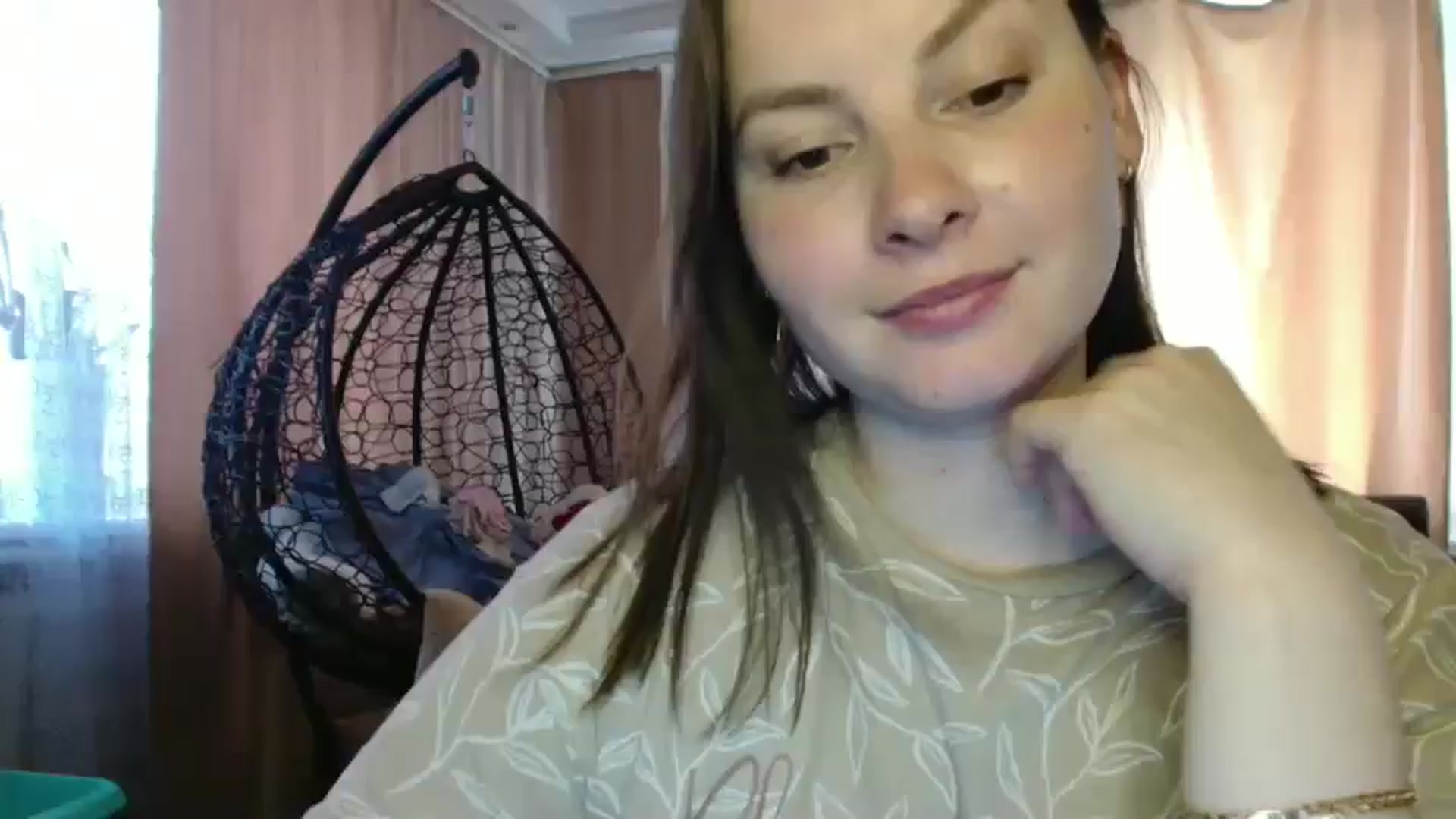 Gallery image thumbnail from MisssLove_is's myfreecams stream on, 06/09/2025, 13:58 image 13 of 20