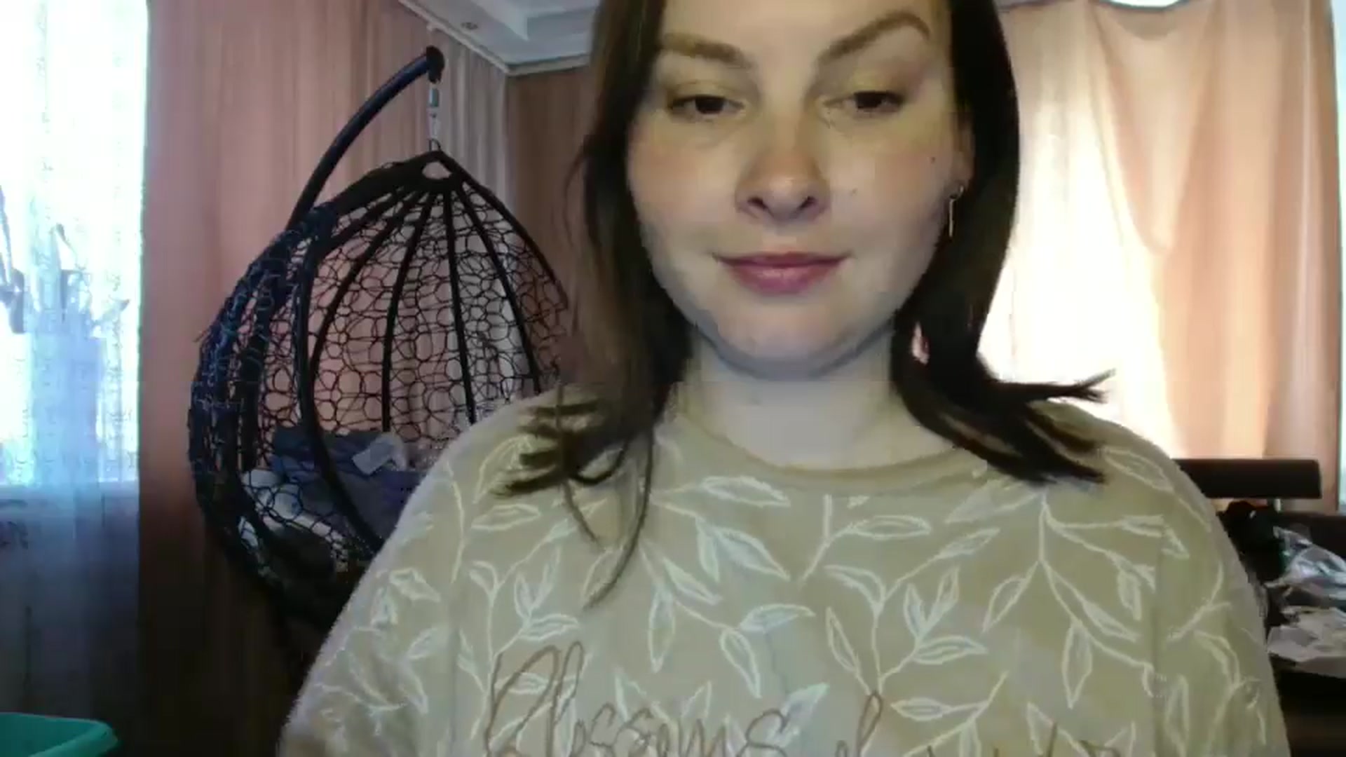 Gallery image thumbnail from MisssLove_is's myfreecams stream on, 06/09/2025, 13:58 image 19 of 20