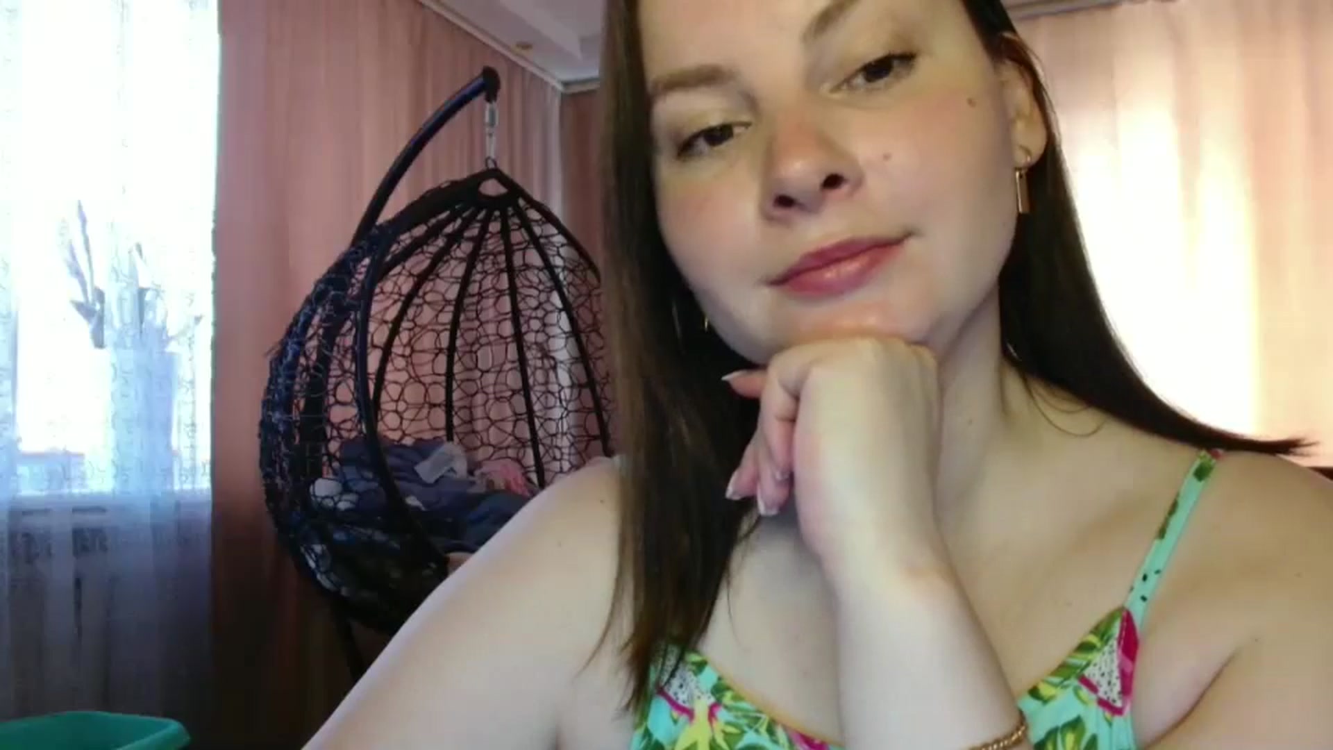 Gallery image thumbnail from MisssLove_is's myfreecams stream on, 06/10/2025, 13:20 image 14 of 20