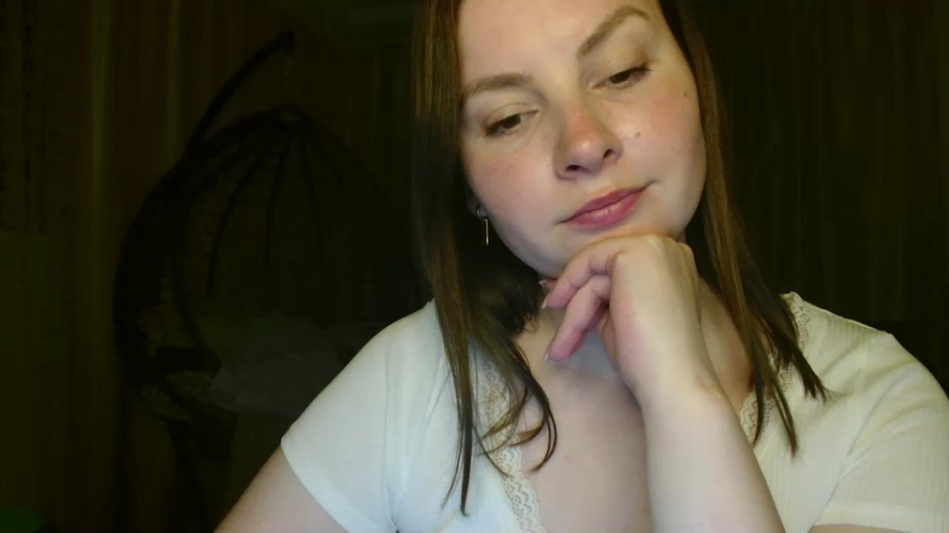 Gallery image thumbnail from MisssLove_is's myfreecams stream on, 06/23/2025, 20:41 image 8 of 20