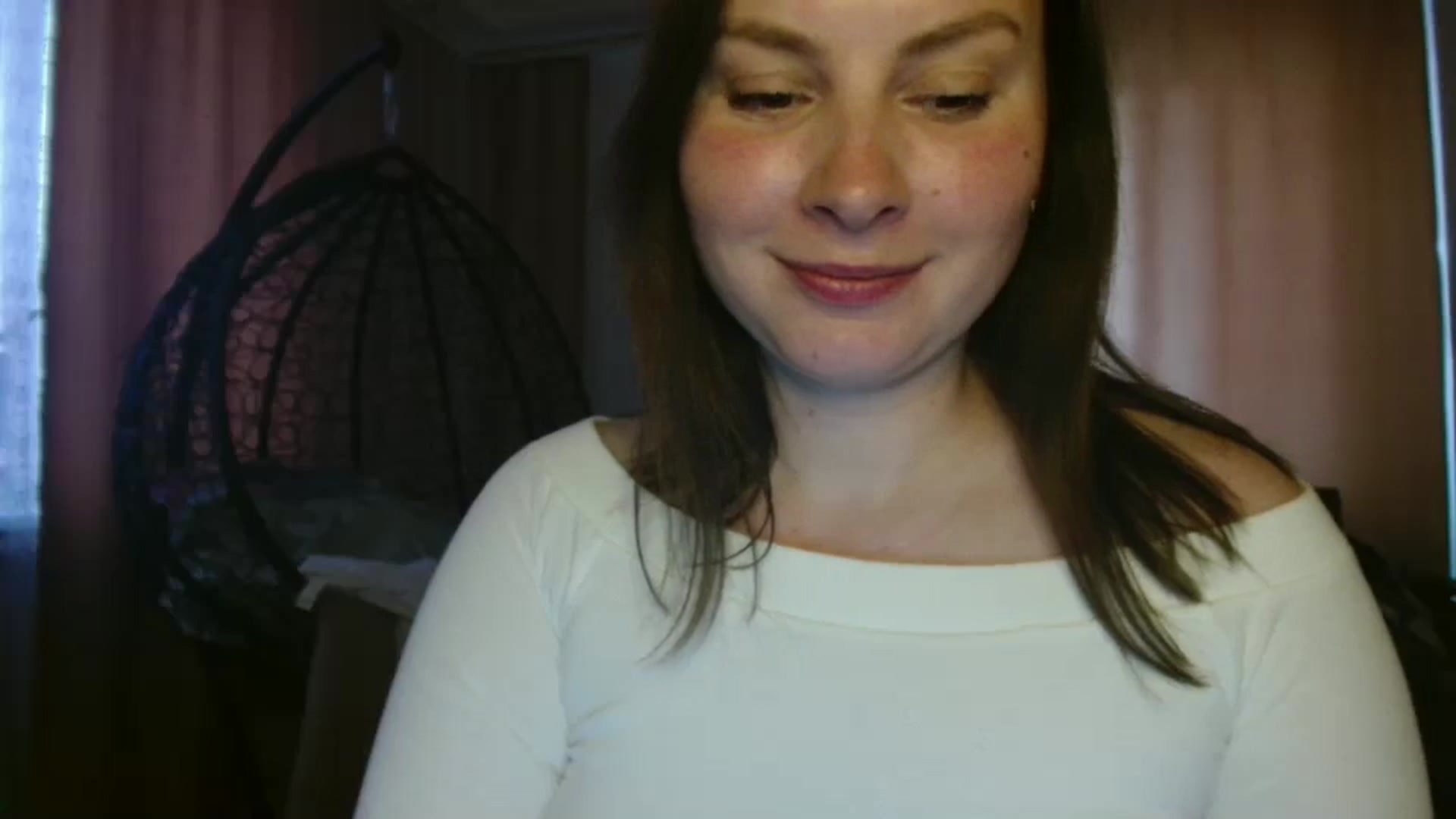 Gallery image thumbnail from MisssLove_is's myfreecams stream on, 06/24/2025, 17:12 image 19 of 20