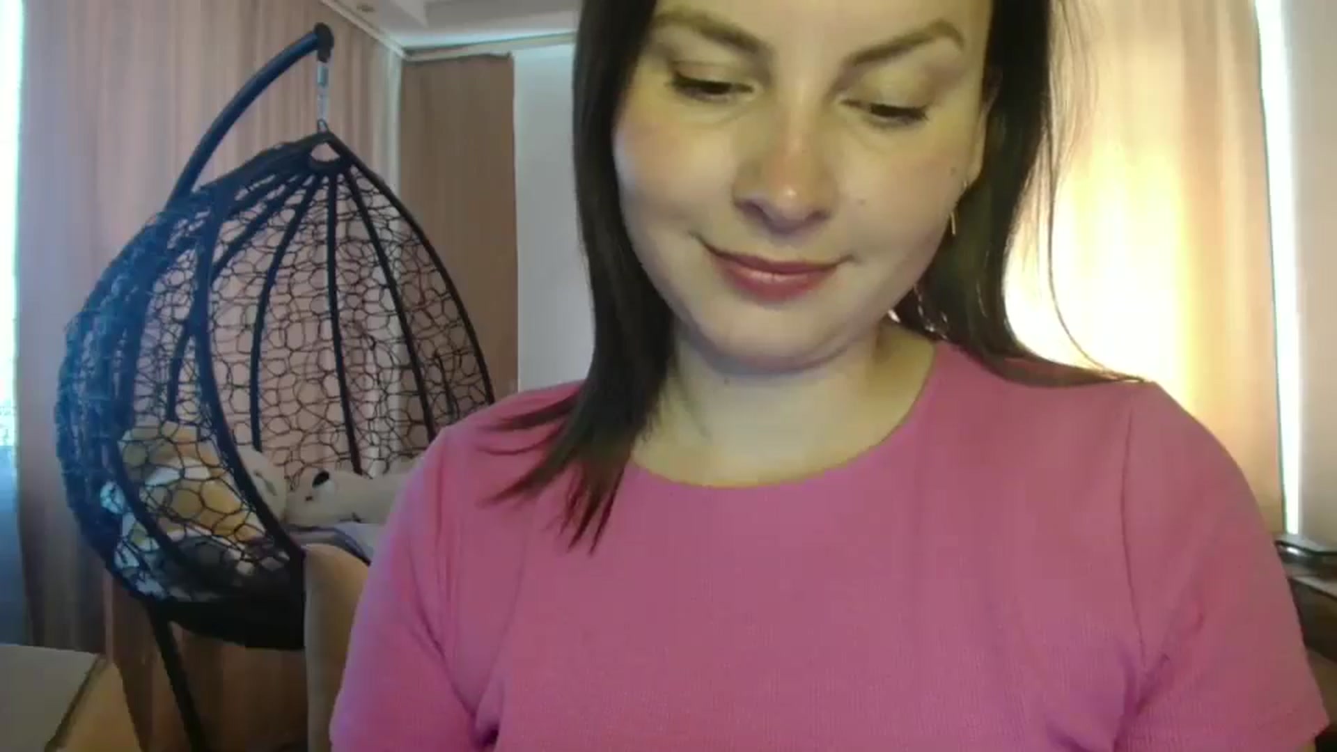 Gallery image thumbnail from MisssLove_is's myfreecams stream on, 07/02/2025, 12:20 image 10 of 20