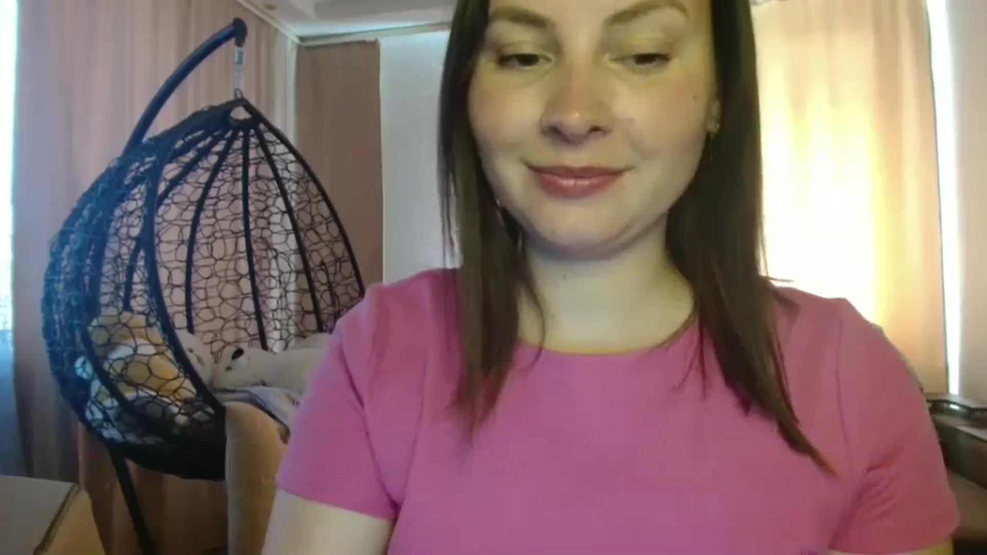 Gallery image thumbnail from MisssLove_is's myfreecams stream on, 07/02/2025, 12:20 image 7 of 20