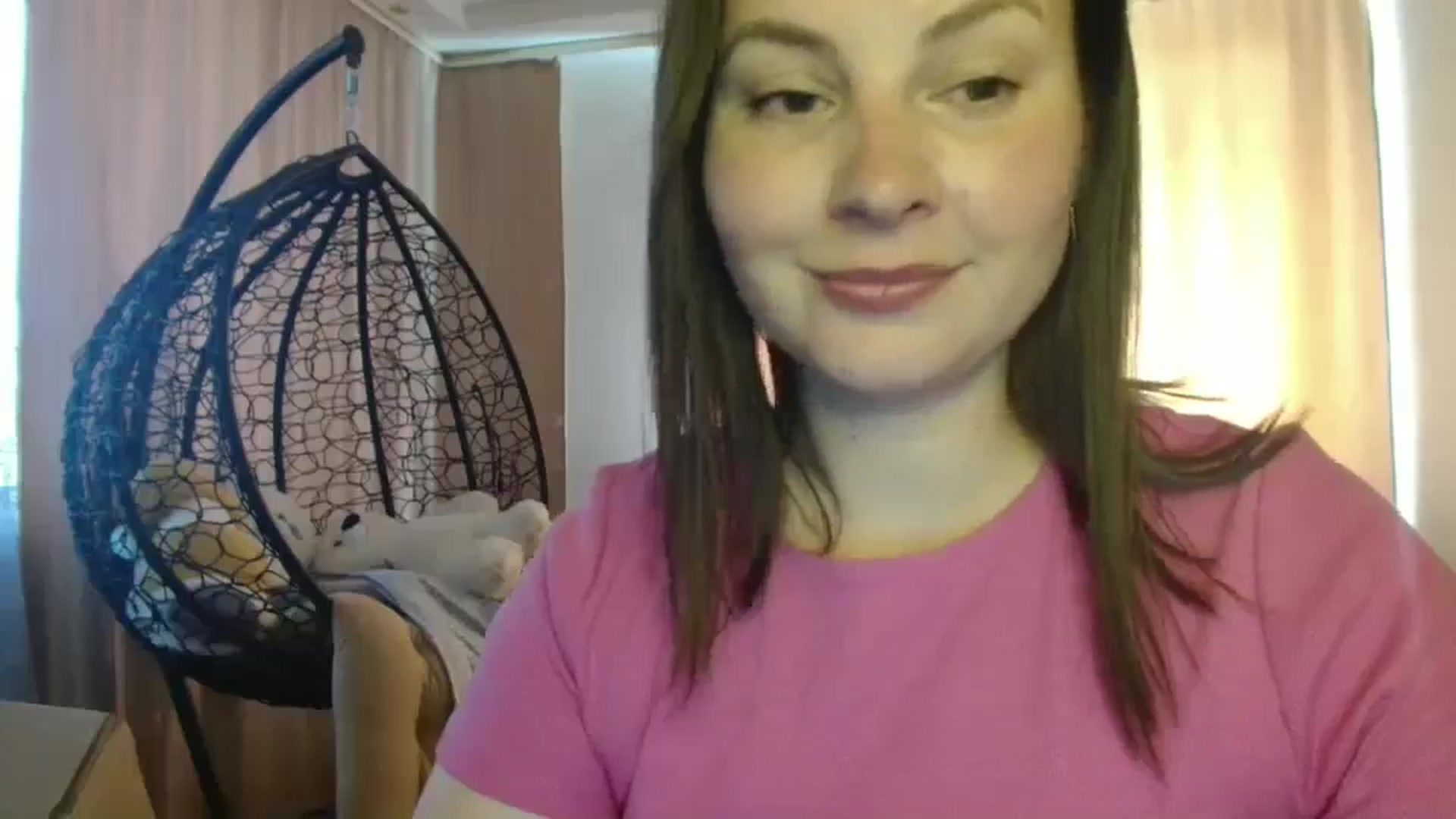 Gallery image thumbnail from MisssLove_is's myfreecams stream on, 07/02/2025, 12:20 image 16 of 20