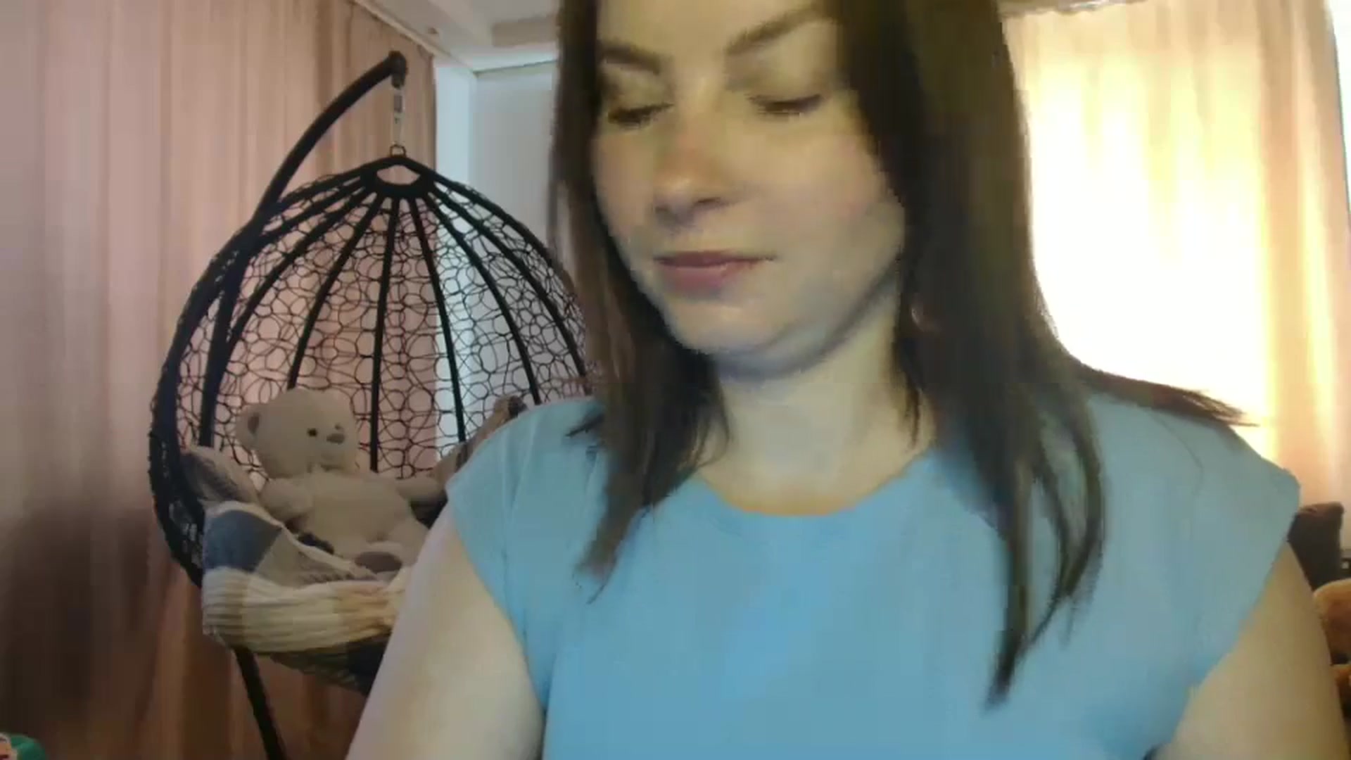 Gallery image thumbnail from MisssLove_is's myfreecams stream on, 07/06/2025, 11:47 image 4 of 20