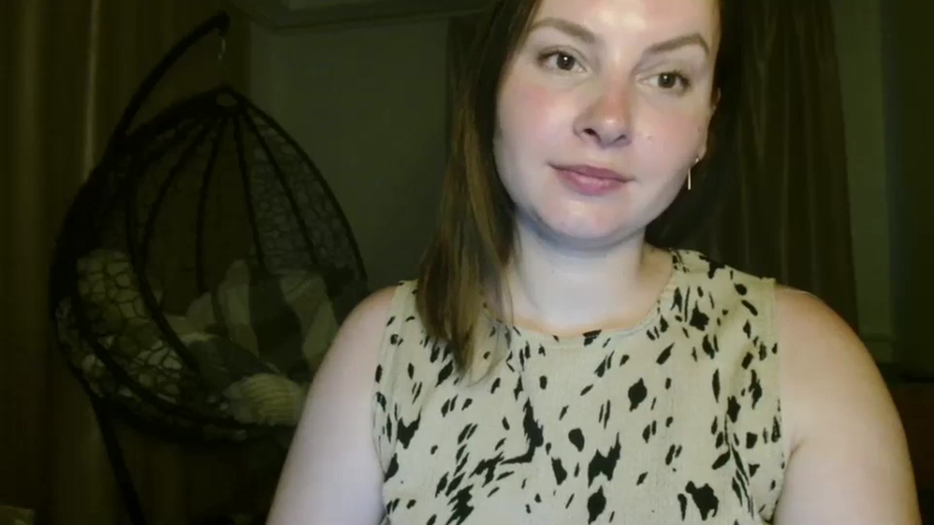 Gallery image thumbnail from MisssLove_is's myfreecams stream on, 07/07/2025, 18:48 image 5 of 20