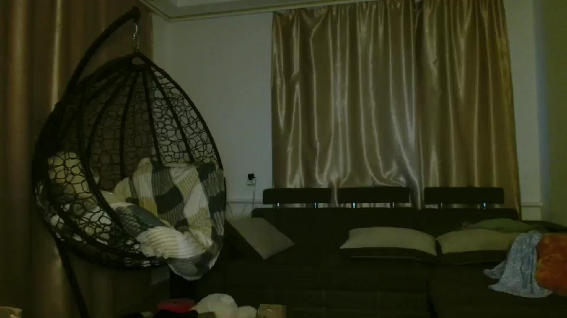 Gallery image thumbnail from MisssLove_is's myfreecams stream on, 07/07/2025, 18:48 image 7 of 20