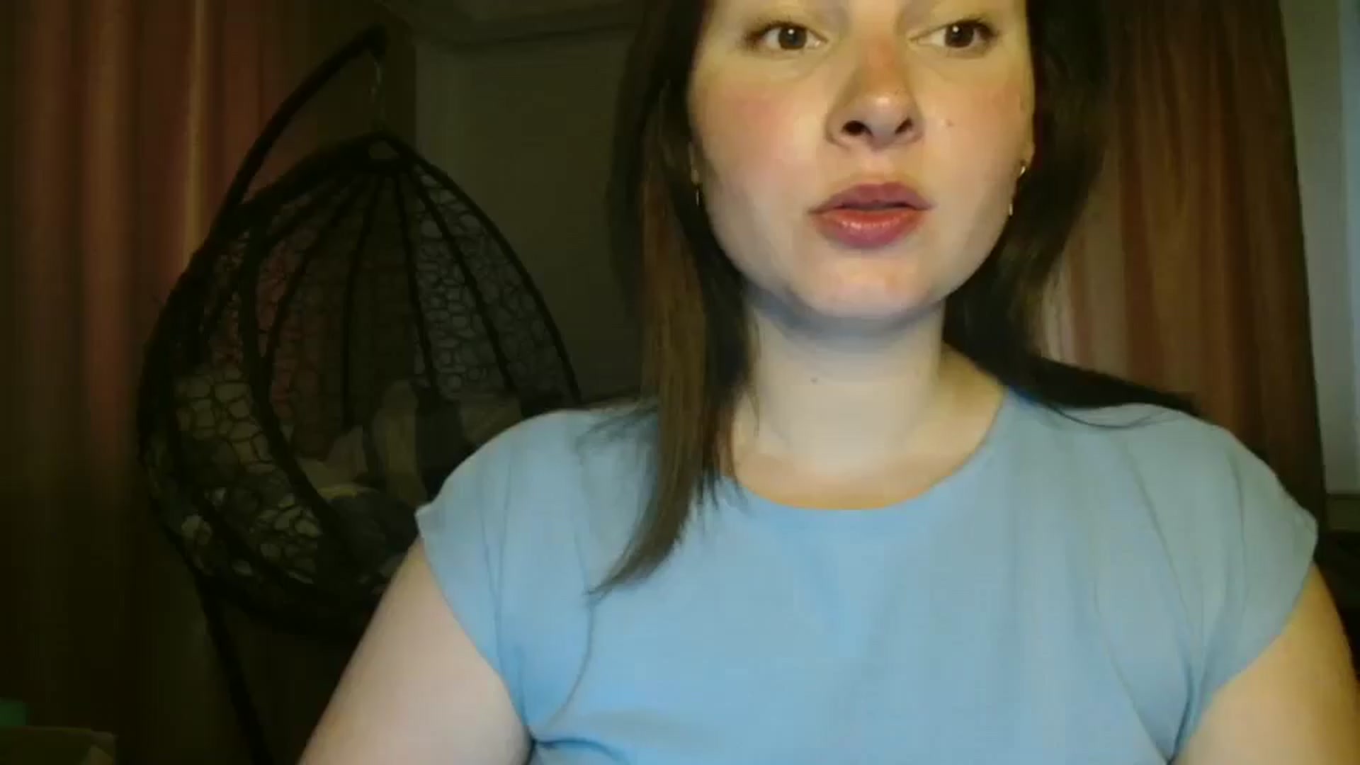 Gallery image thumbnail from MisssLove_is's myfreecams stream on, 07/08/2025, 16:54 image 15 of 20