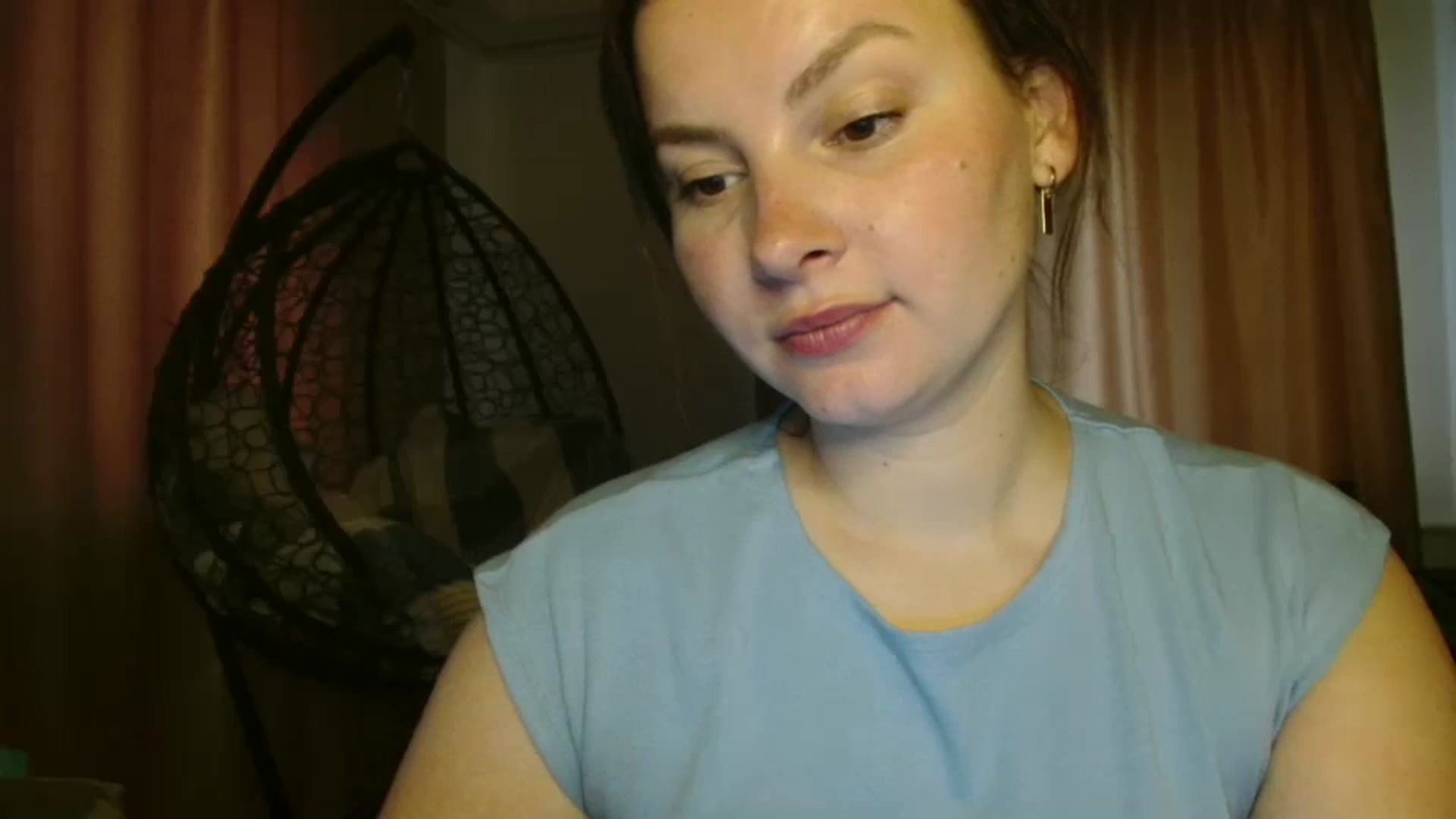 Gallery image thumbnail from MisssLove_is's myfreecams stream on, 07/08/2025, 16:54 image 6 of 20
