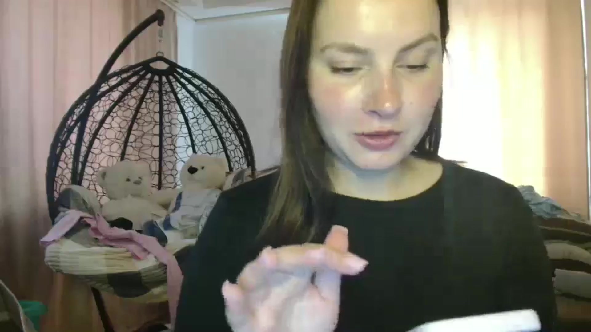 Gallery image thumbnail from MisssLove_is's myfreecams stream on, 07/11/2025, 13:35 image 15 of 20