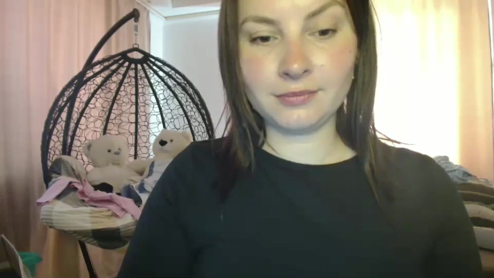 Gallery image thumbnail from MisssLove_is's myfreecams stream on, 07/11/2025, 13:35 image 8 of 20