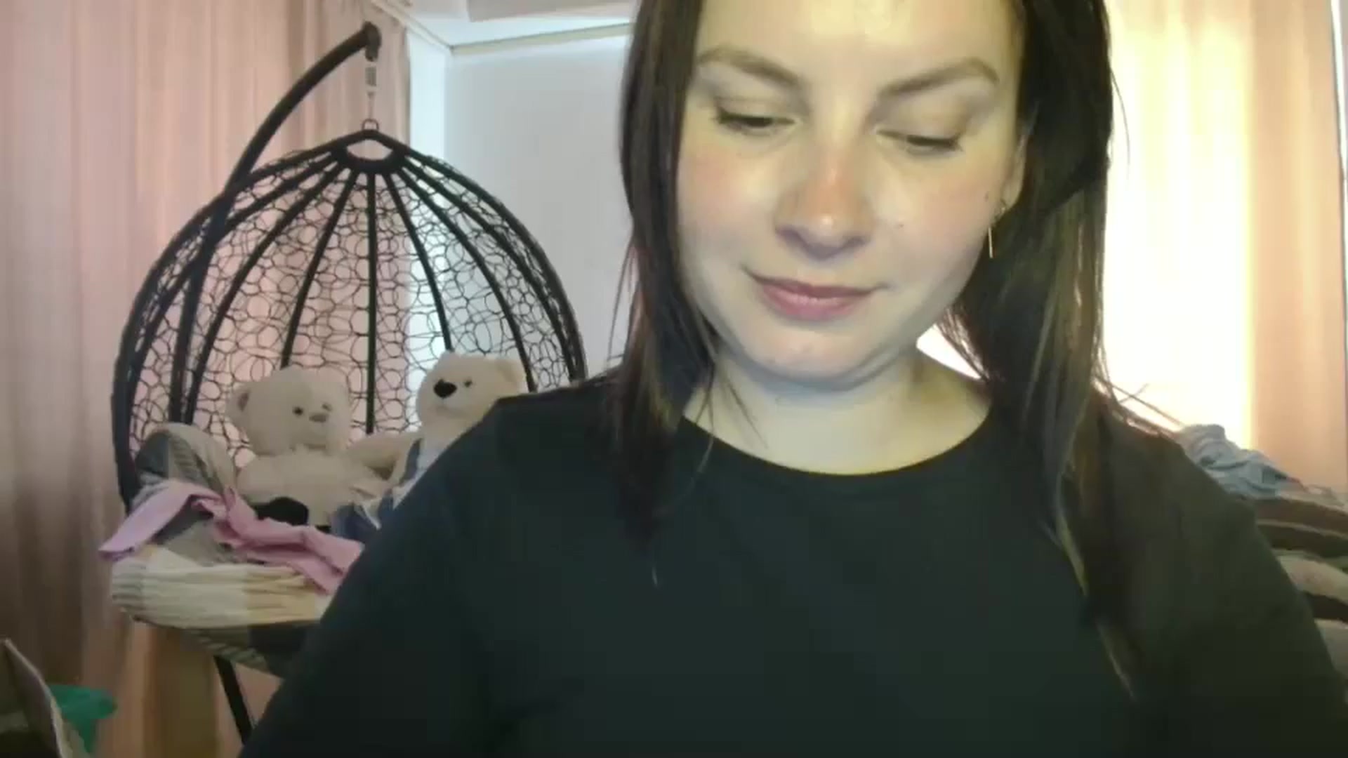 Gallery image thumbnail from MisssLove_is's myfreecams stream on, 07/11/2025, 13:35 image 7 of 20
