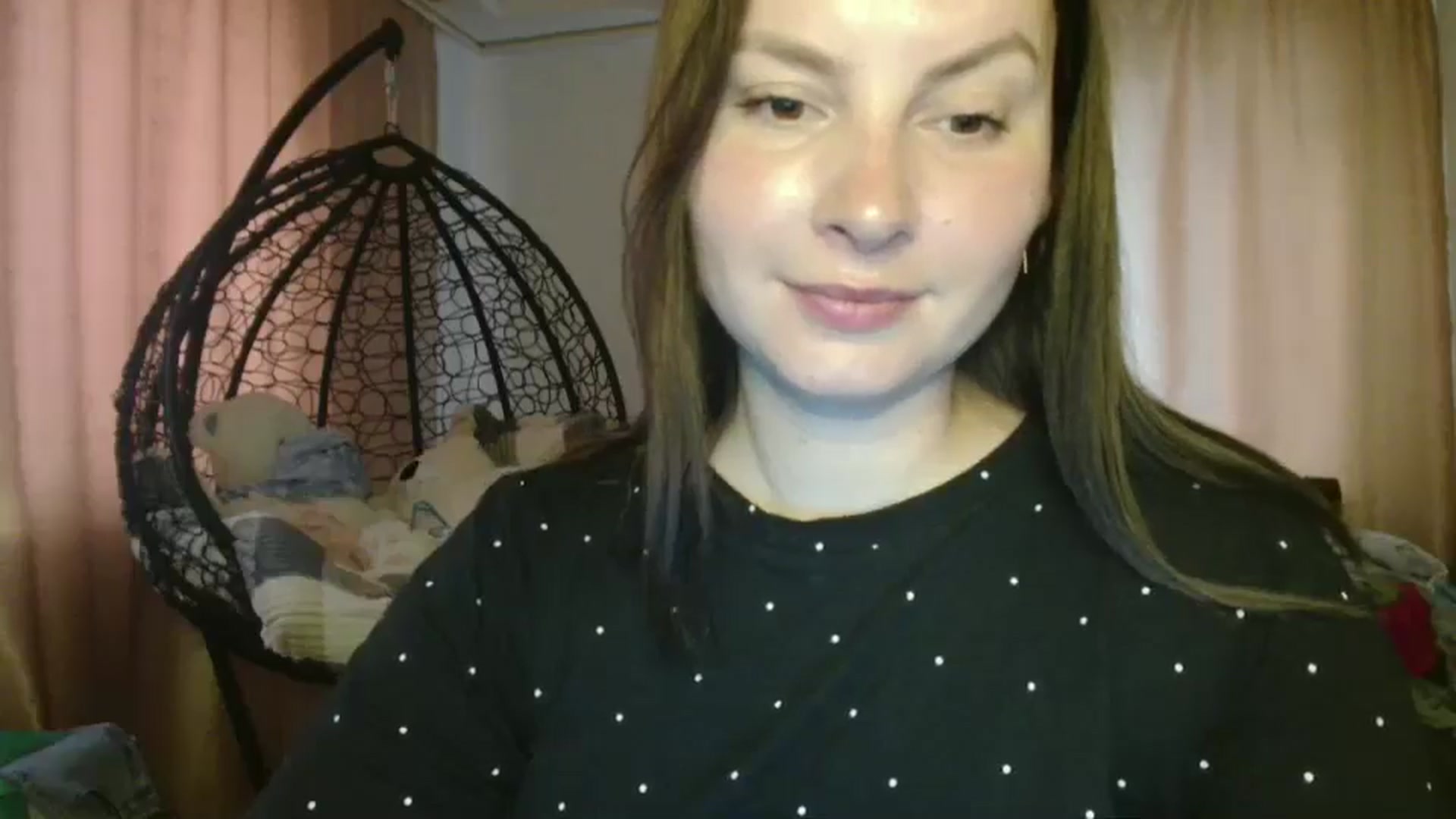 Gallery image thumbnail from MisssLove_is's myfreecams stream on, 07/14/2025, 17:54 image 8 of 20