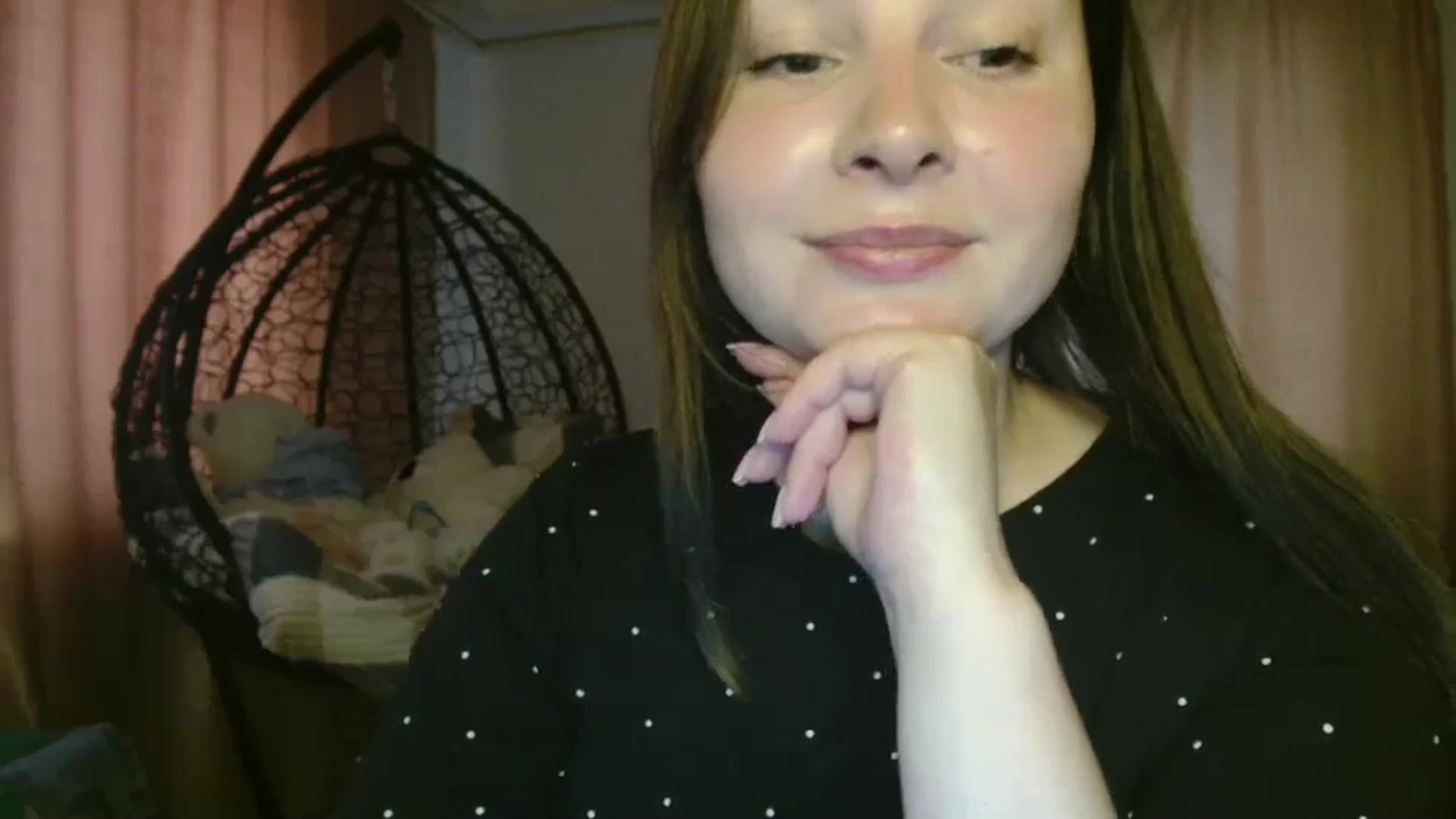 Gallery image thumbnail from MisssLove_is's myfreecams stream on, 07/14/2025, 17:54 image 12 of 20
