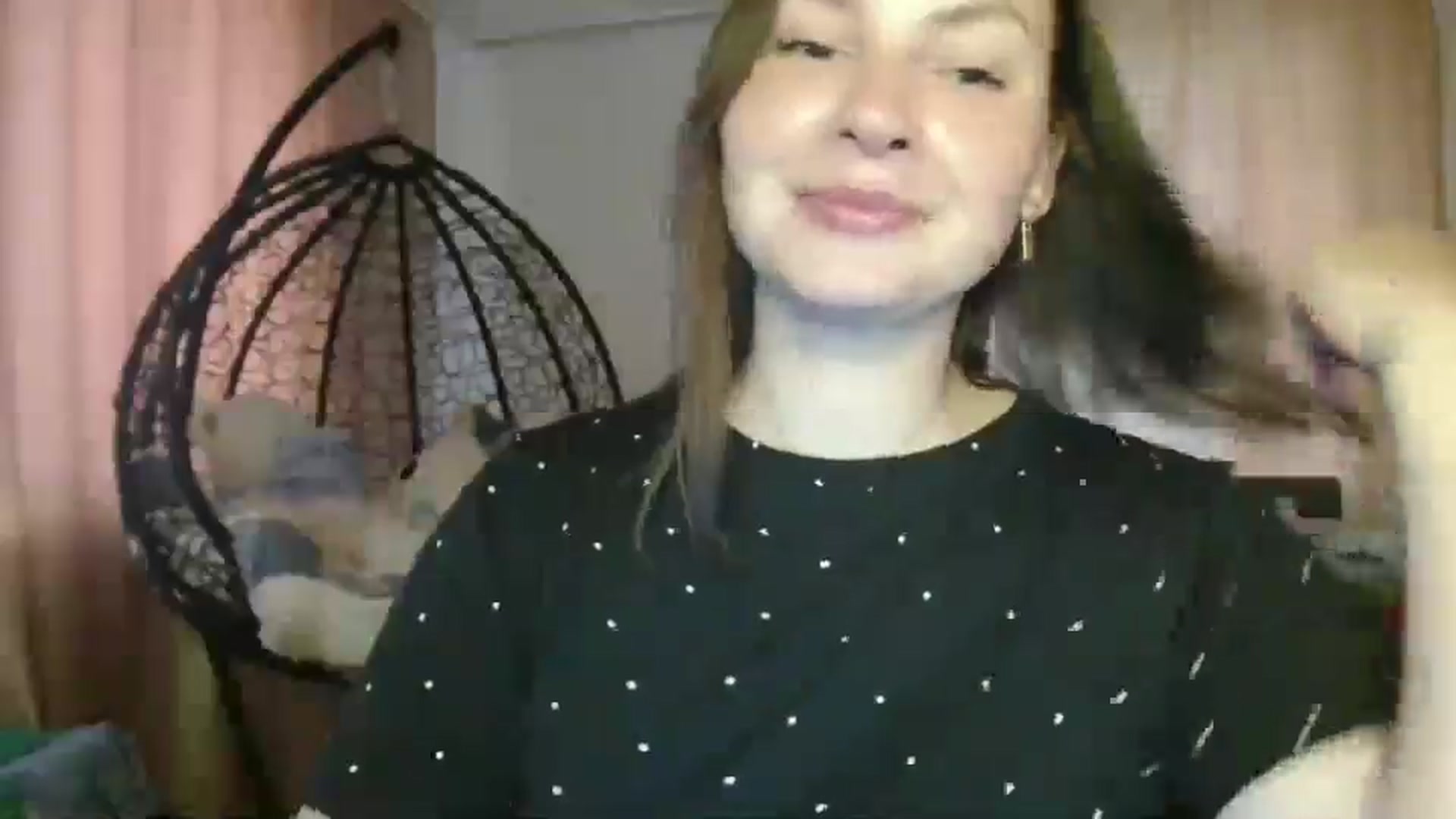 Gallery image thumbnail from MisssLove_is's myfreecams stream on, 07/14/2025, 17:54 image 6 of 20
