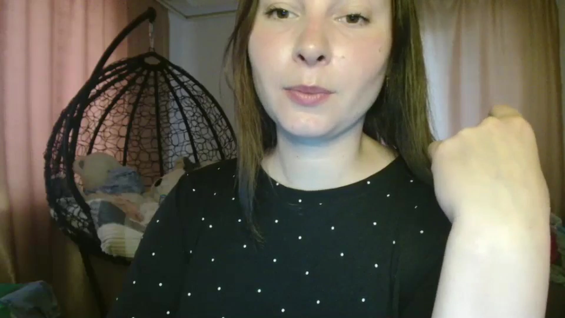 Gallery image thumbnail from MisssLove_is's myfreecams stream on, 07/14/2025, 17:54 image 11 of 20