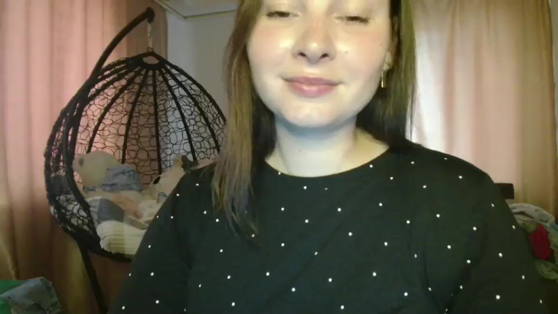 Gallery image thumbnail from MisssLove_is's myfreecams stream on, 07/14/2025, 17:54 image 5 of 20