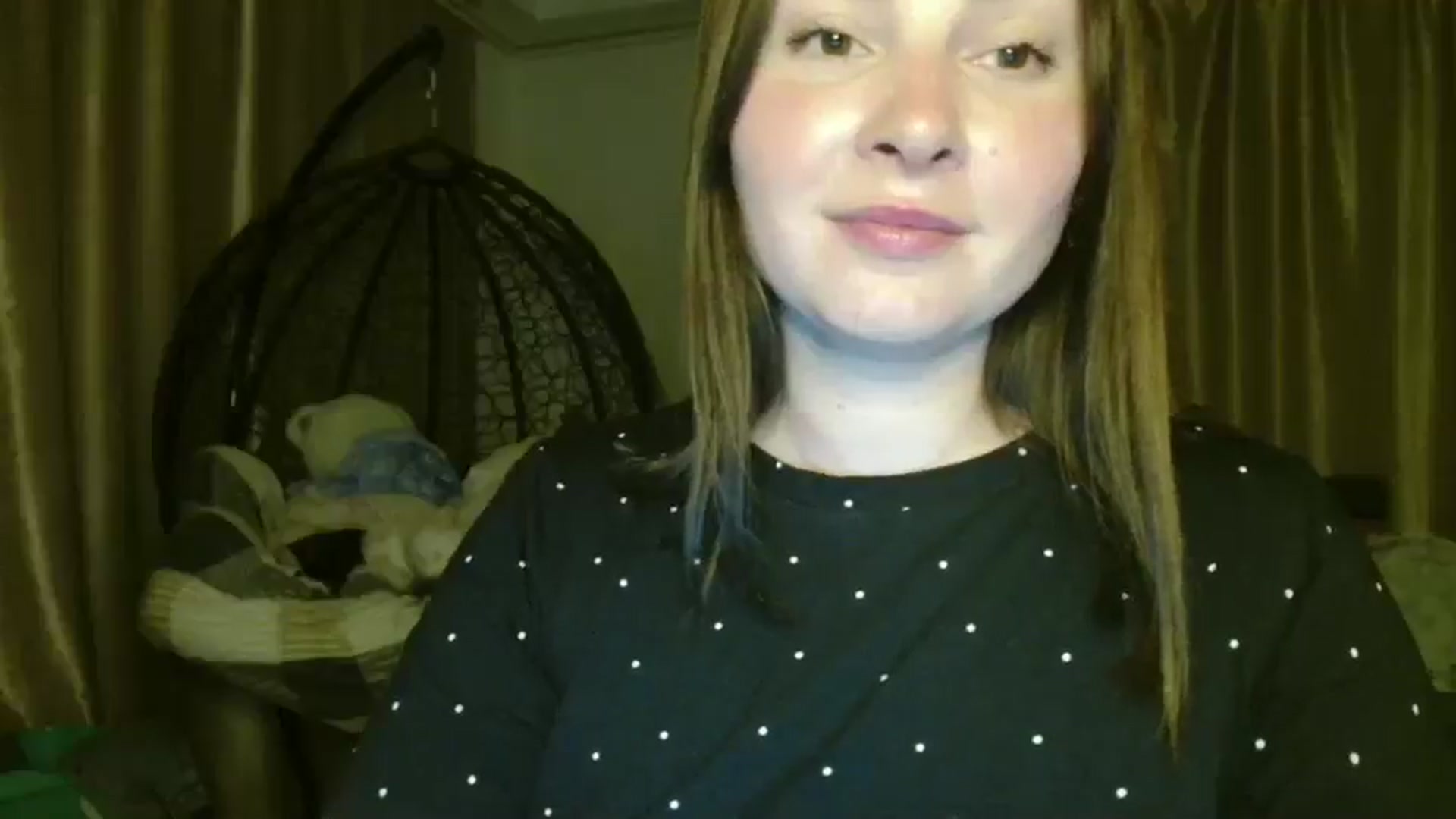 Gallery image thumbnail from MisssLove_is's myfreecams stream on, 07/14/2025, 19:26 image 18 of 20