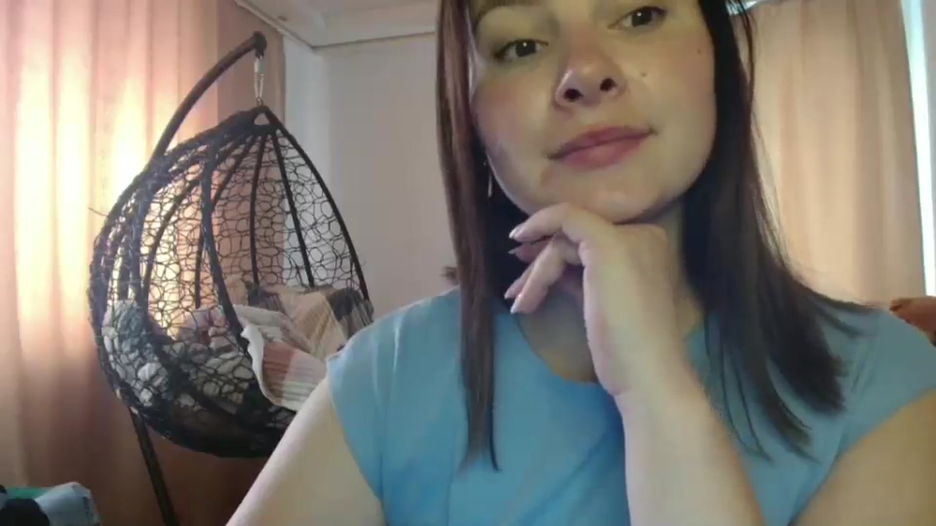 Gallery image thumbnail from MisssLove_is's myfreecams stream on, 07/17/2025, 07:29 image 8 of 20
