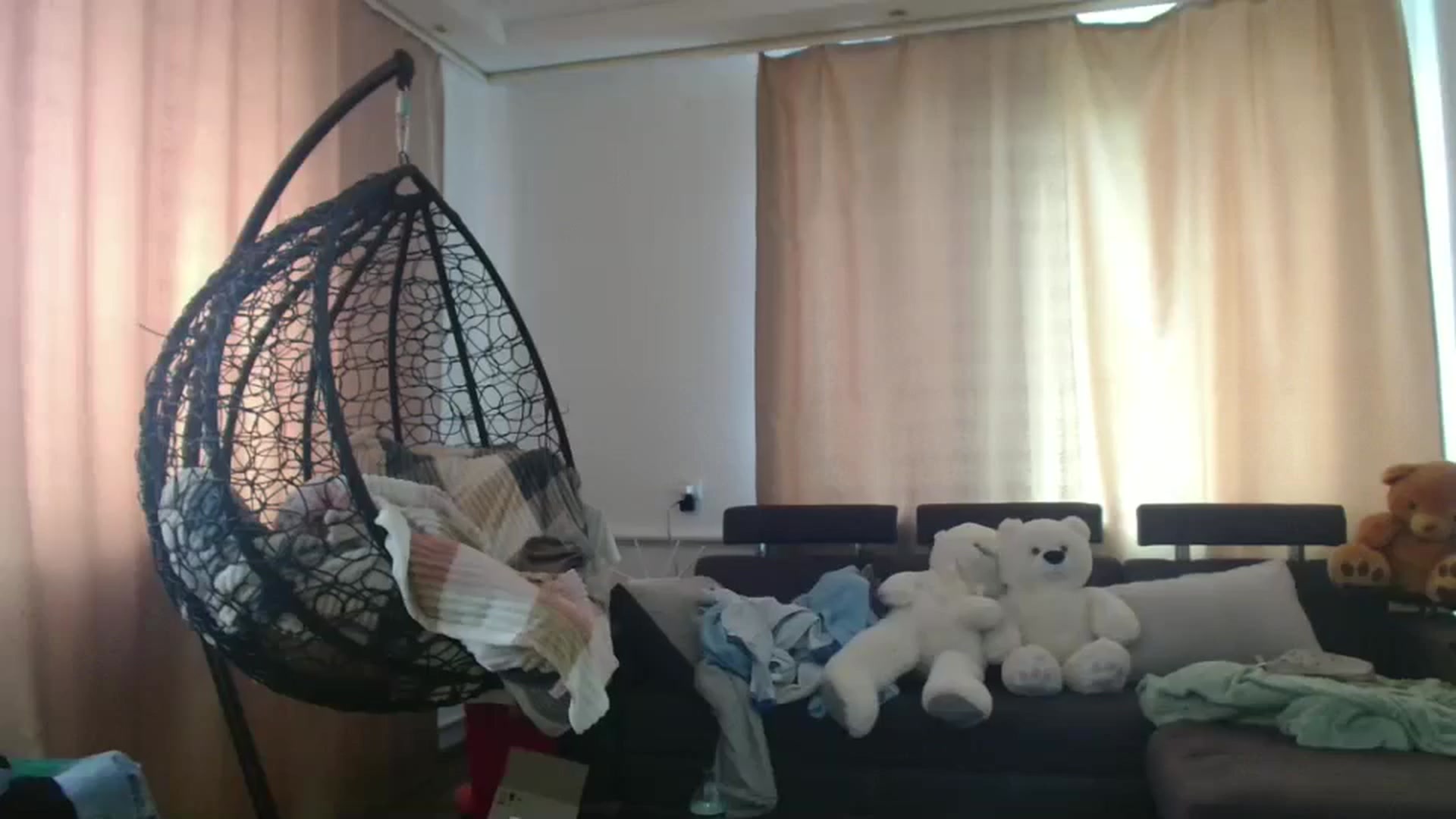 Gallery image thumbnail from MisssLove_is's myfreecams stream on, 07/17/2025, 07:29 image 10 of 20