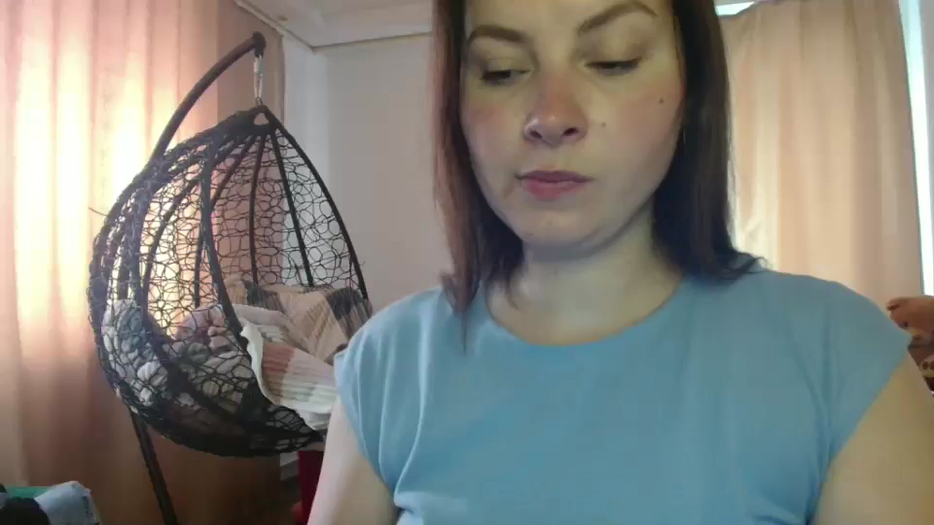 Gallery image thumbnail from MisssLove_is's myfreecams stream on, 07/17/2025, 07:29 image 1 of 20