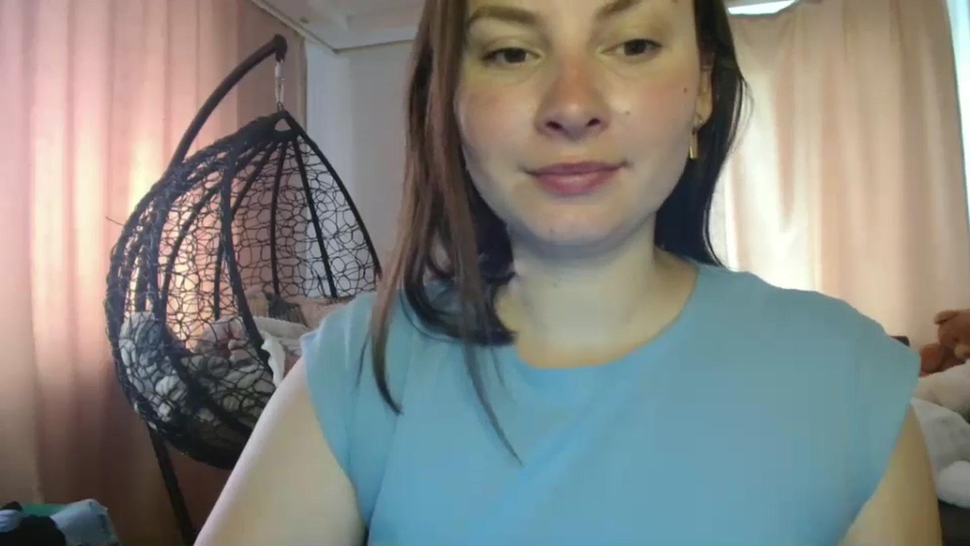 Gallery image thumbnail from MisssLove_is's myfreecams stream on, 07/17/2025, 07:56 image 6 of 20
