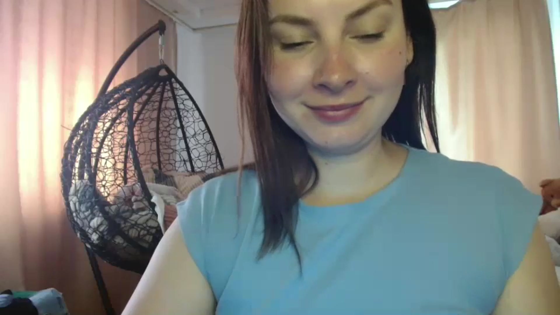 Gallery image thumbnail from MisssLove_is's myfreecams stream on, 07/17/2025, 07:56 image 9 of 20