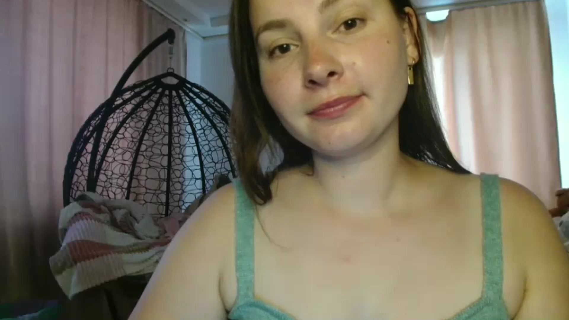 Gallery image thumbnail from MisssLove_is's myfreecams stream on, 07/23/2025, 14:37 image 19 of 20