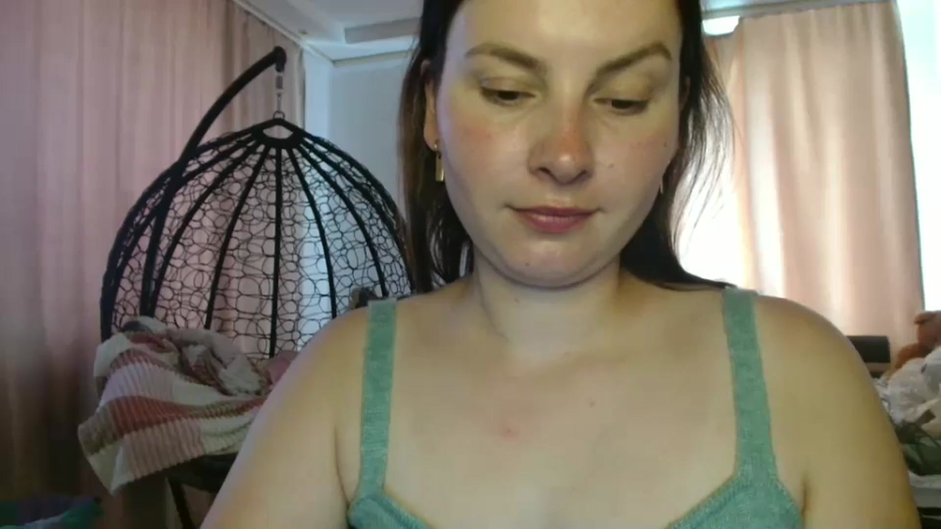 Gallery image thumbnail from MisssLove_is's myfreecams stream on, 07/23/2025, 14:37 image 13 of 20