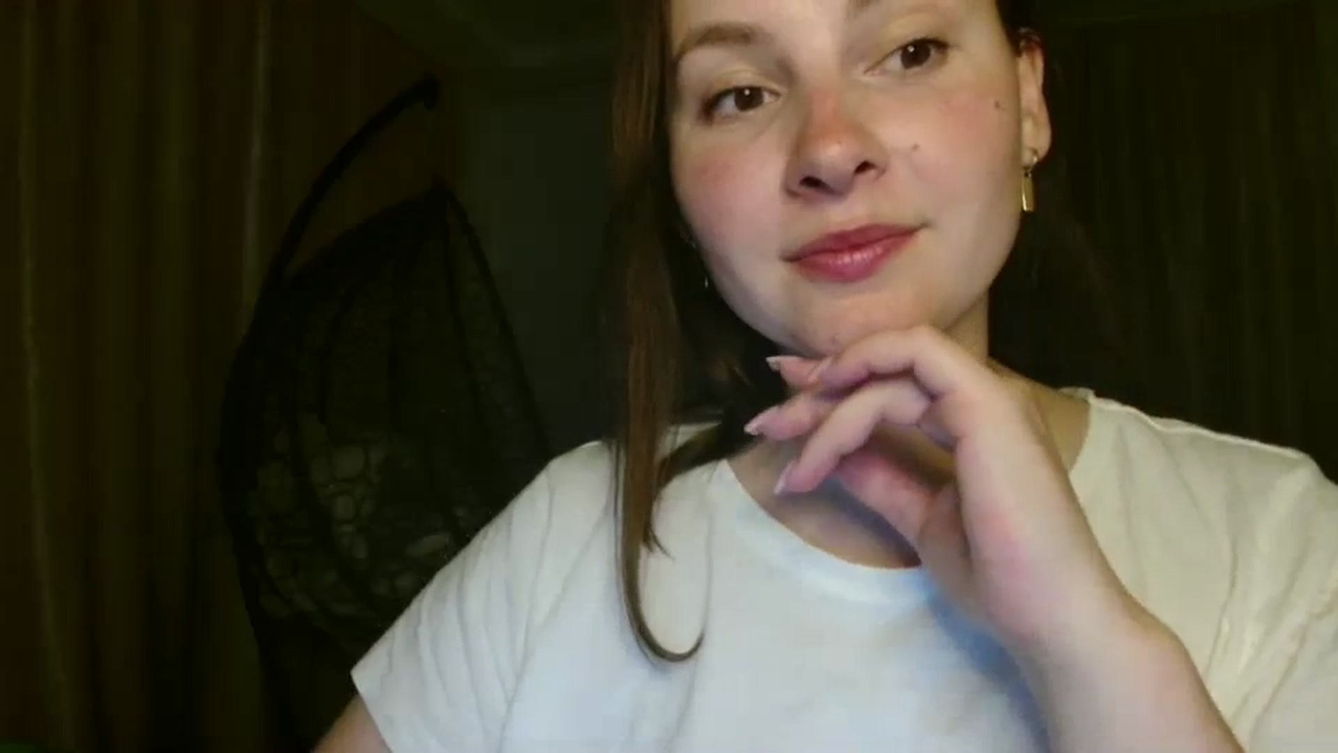 Gallery image thumbnail from MisssLove_is's myfreecams stream on, 07/31/2025, 18:53 image 17 of 20