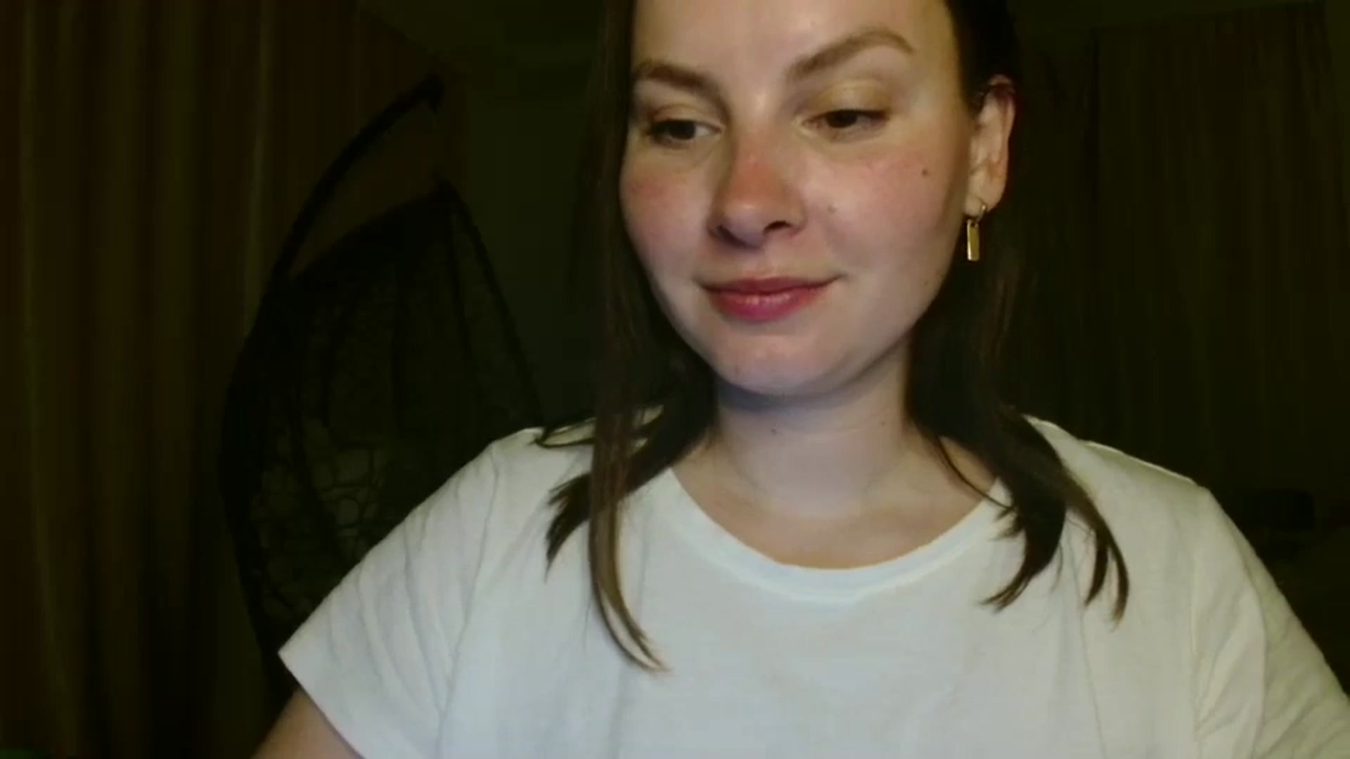 Gallery image thumbnail from MisssLove_is's myfreecams stream on, 07/31/2025, 18:53 image 18 of 20